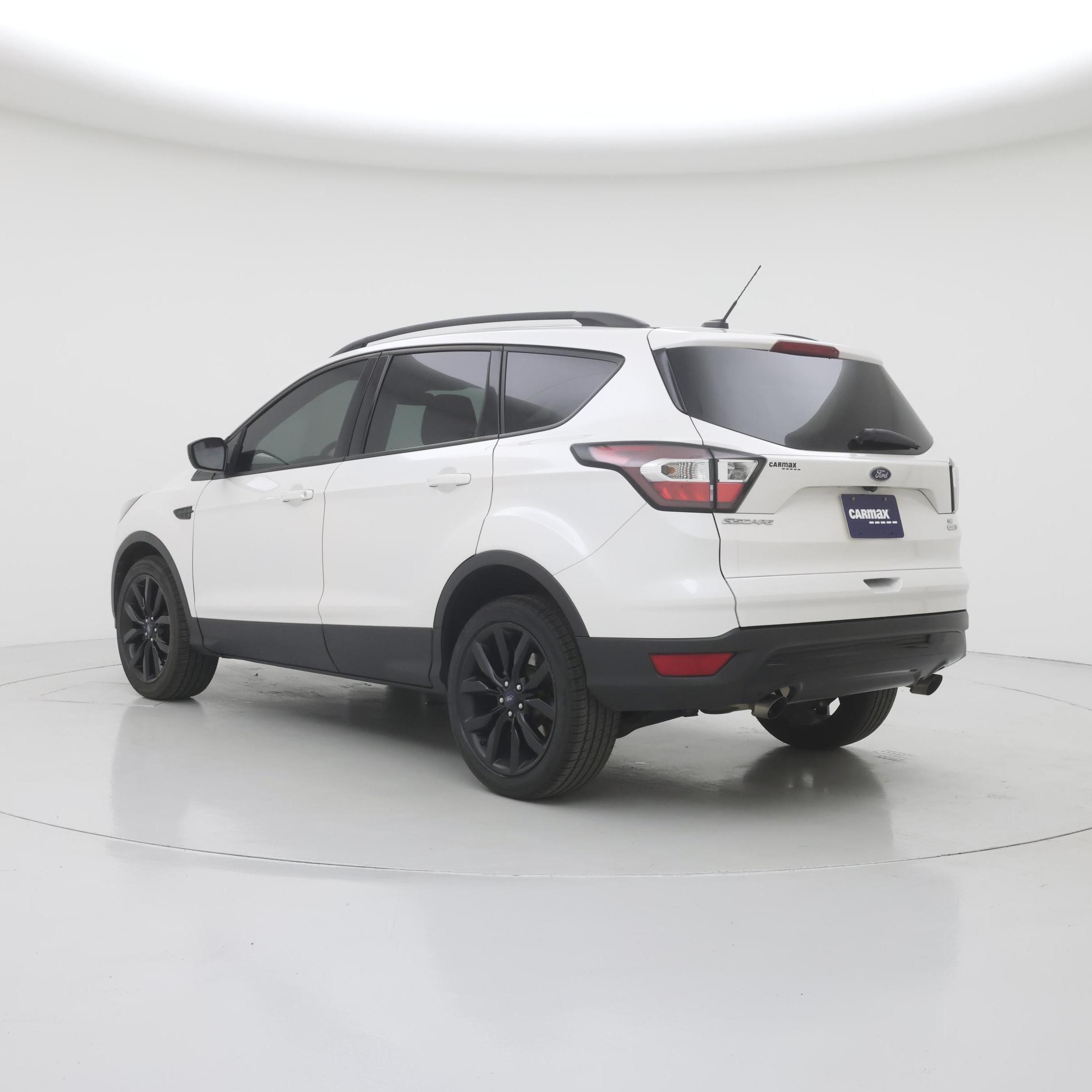 Thumbnail: 2017 Ford Escape - 2