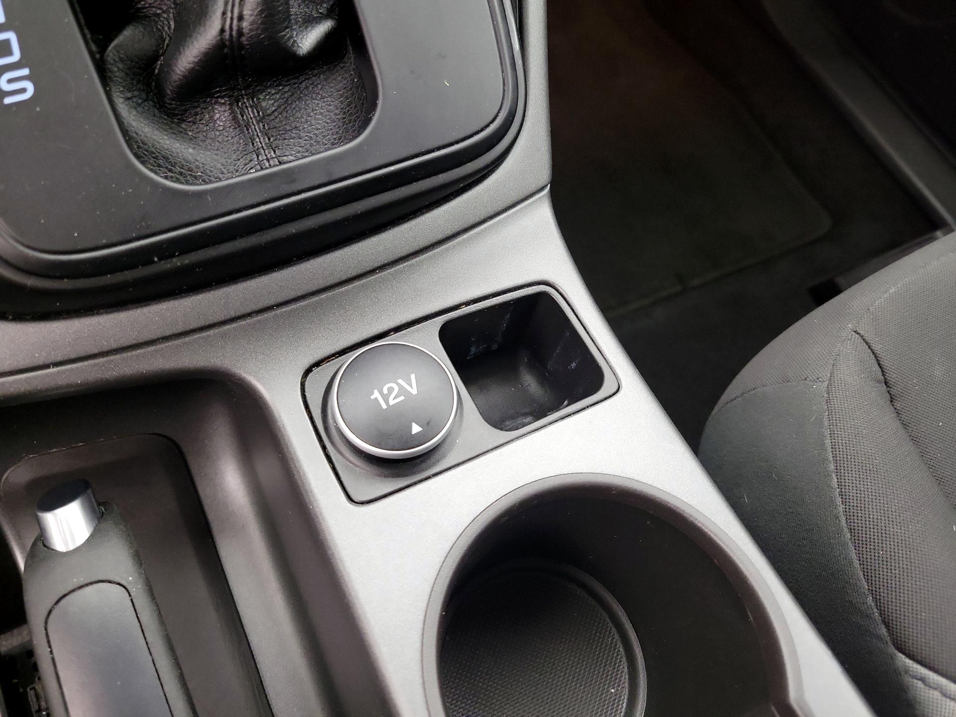 Thumbnail: 2014 Ford Escape - 18