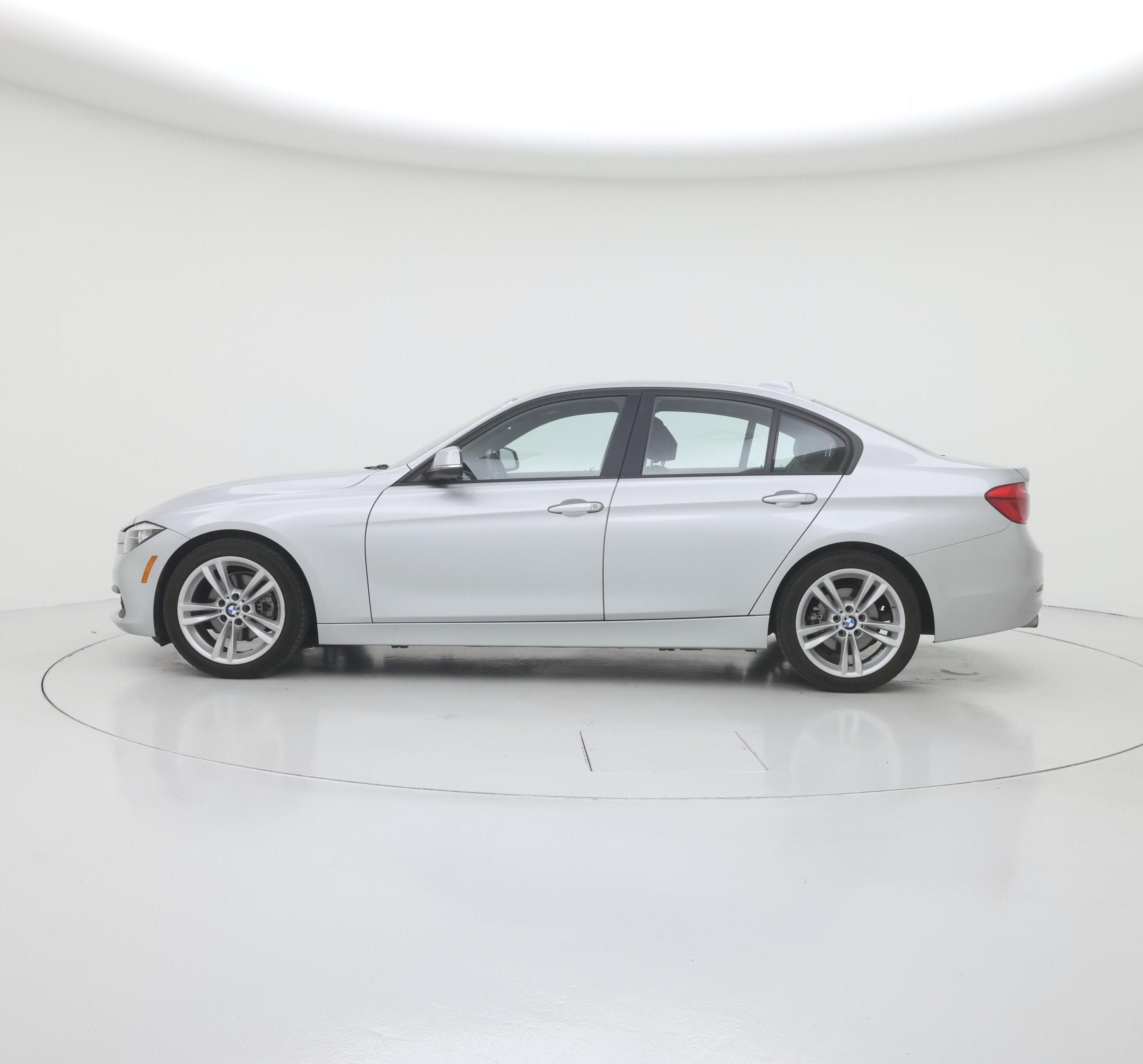 Thumbnail: 2016 BMW 3 Series - 3