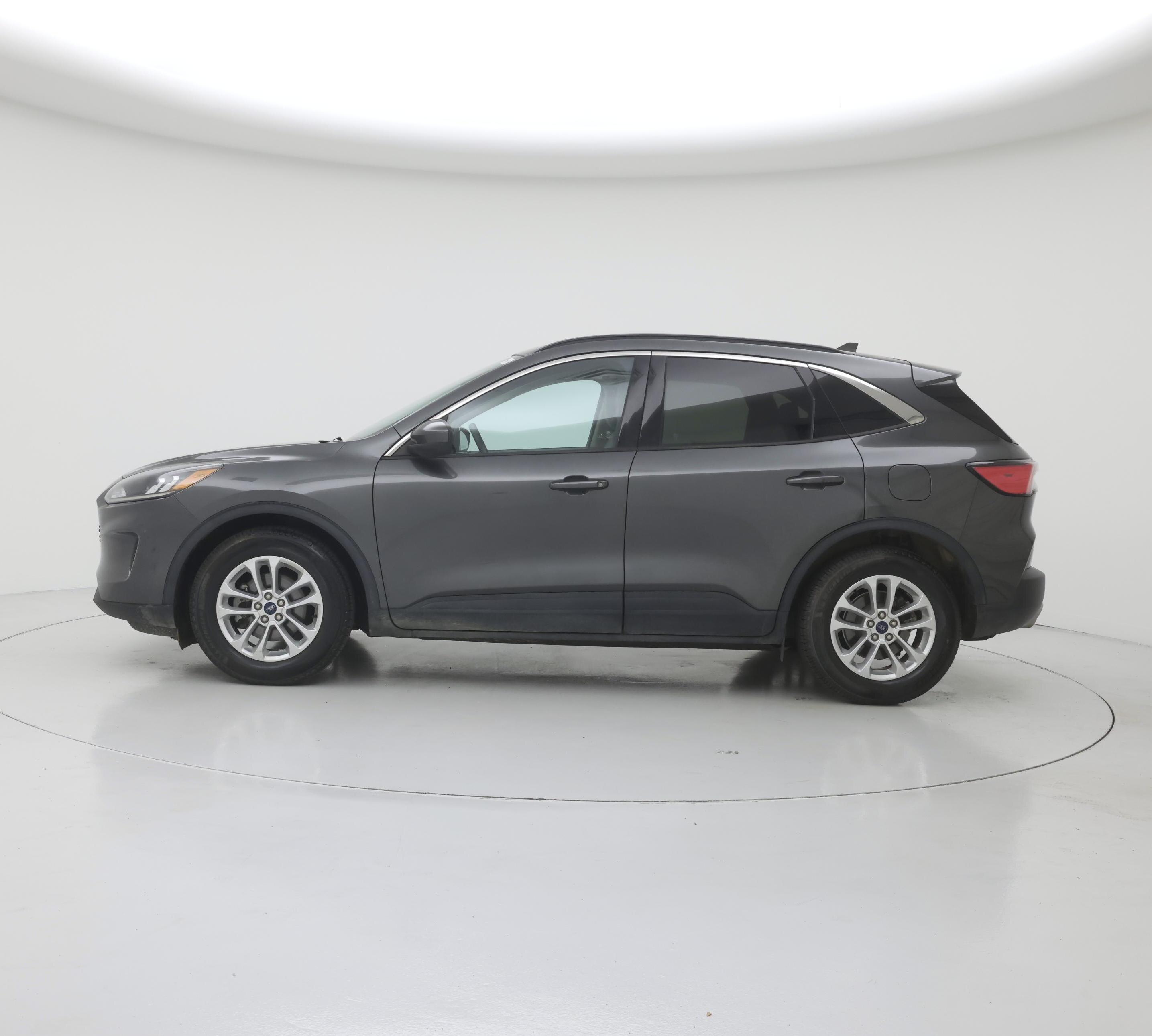 Thumbnail: 2020 Ford Escape - 3