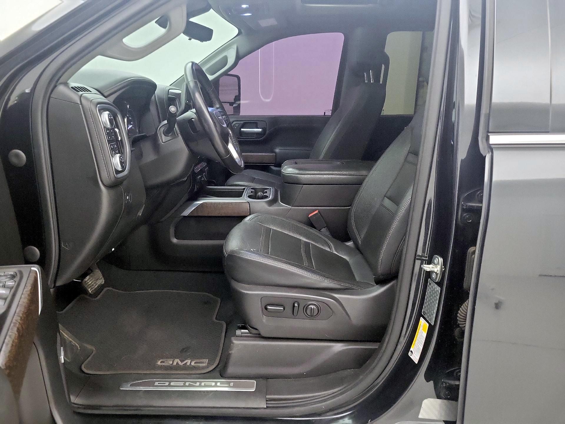 Thumbnail: 2021 GMC Sierra 2500 - 11