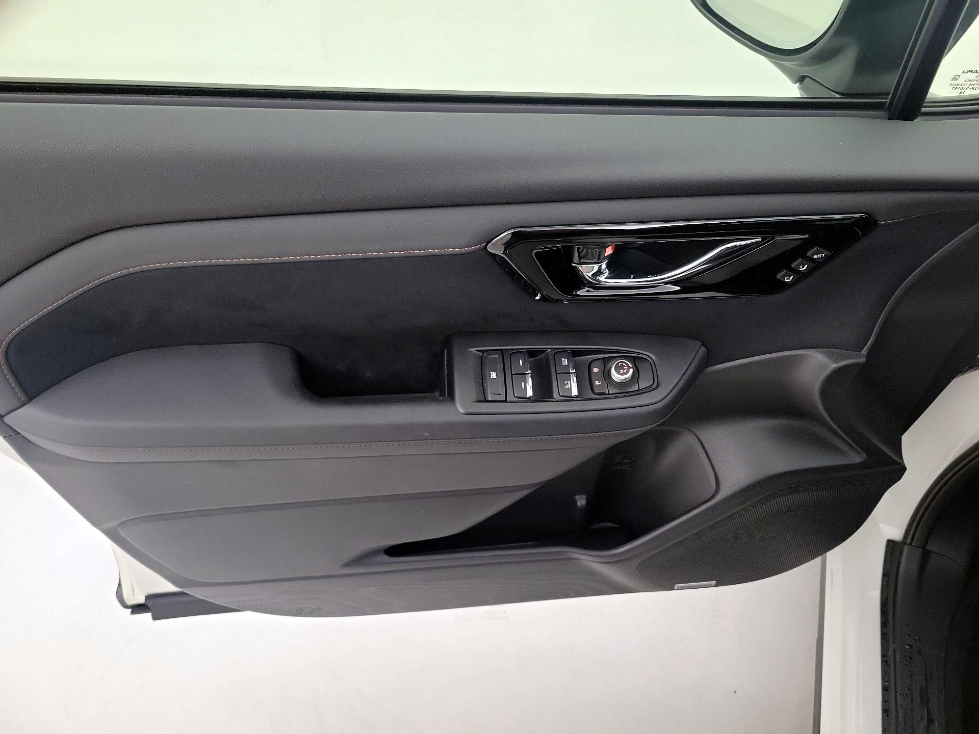 Thumbnail: 2025 Subaru Forester - 12