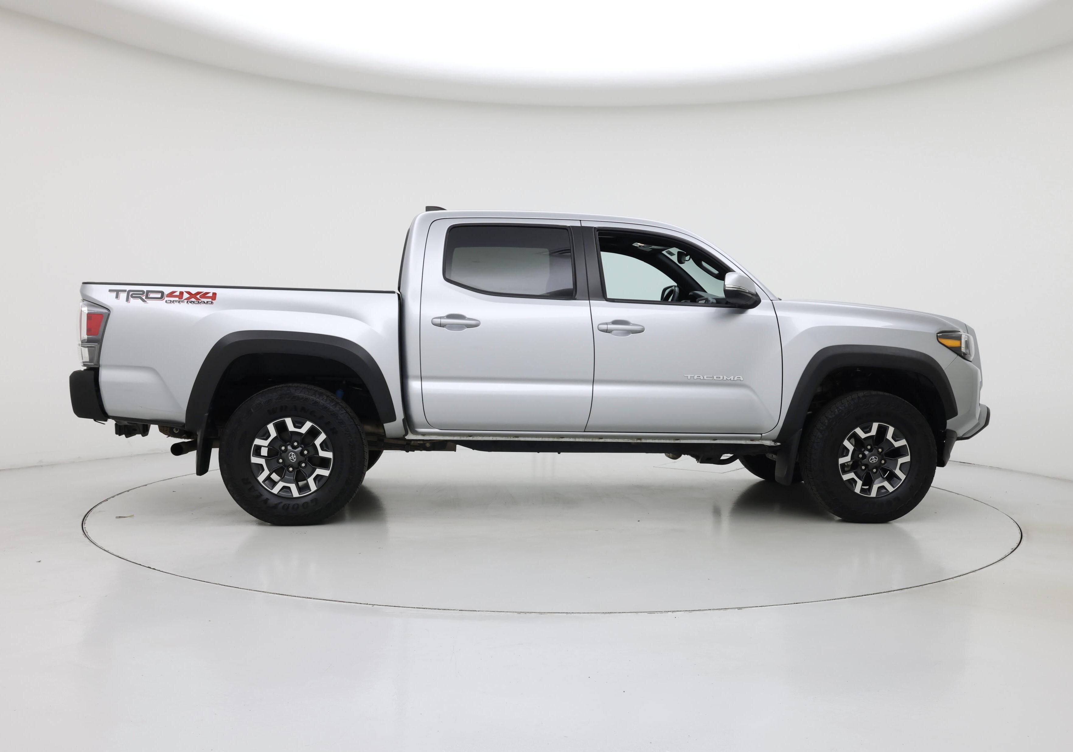 Thumbnail: 2022 Toyota Tacoma - 7