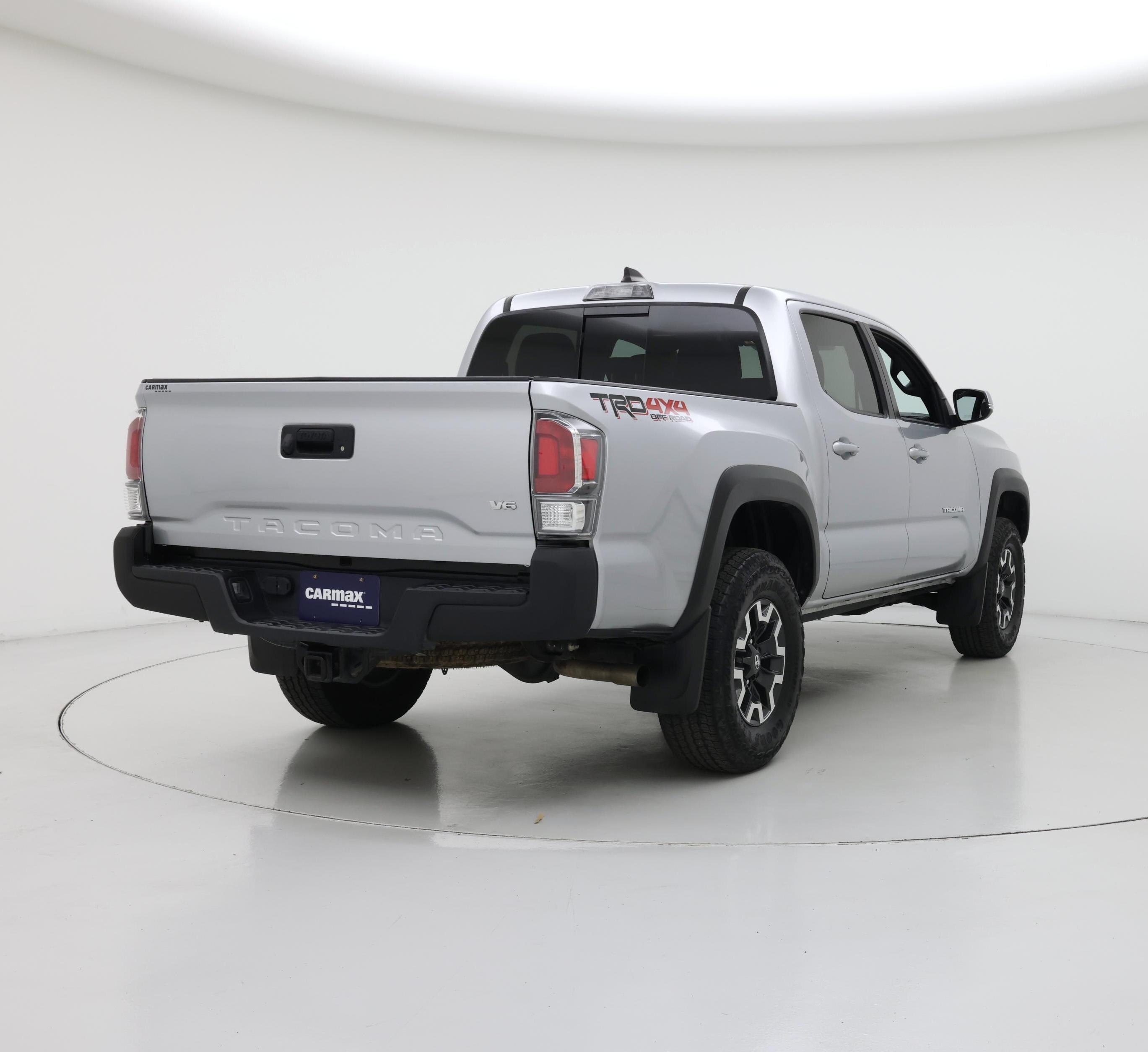 Thumbnail: 2022 Toyota Tacoma - 8