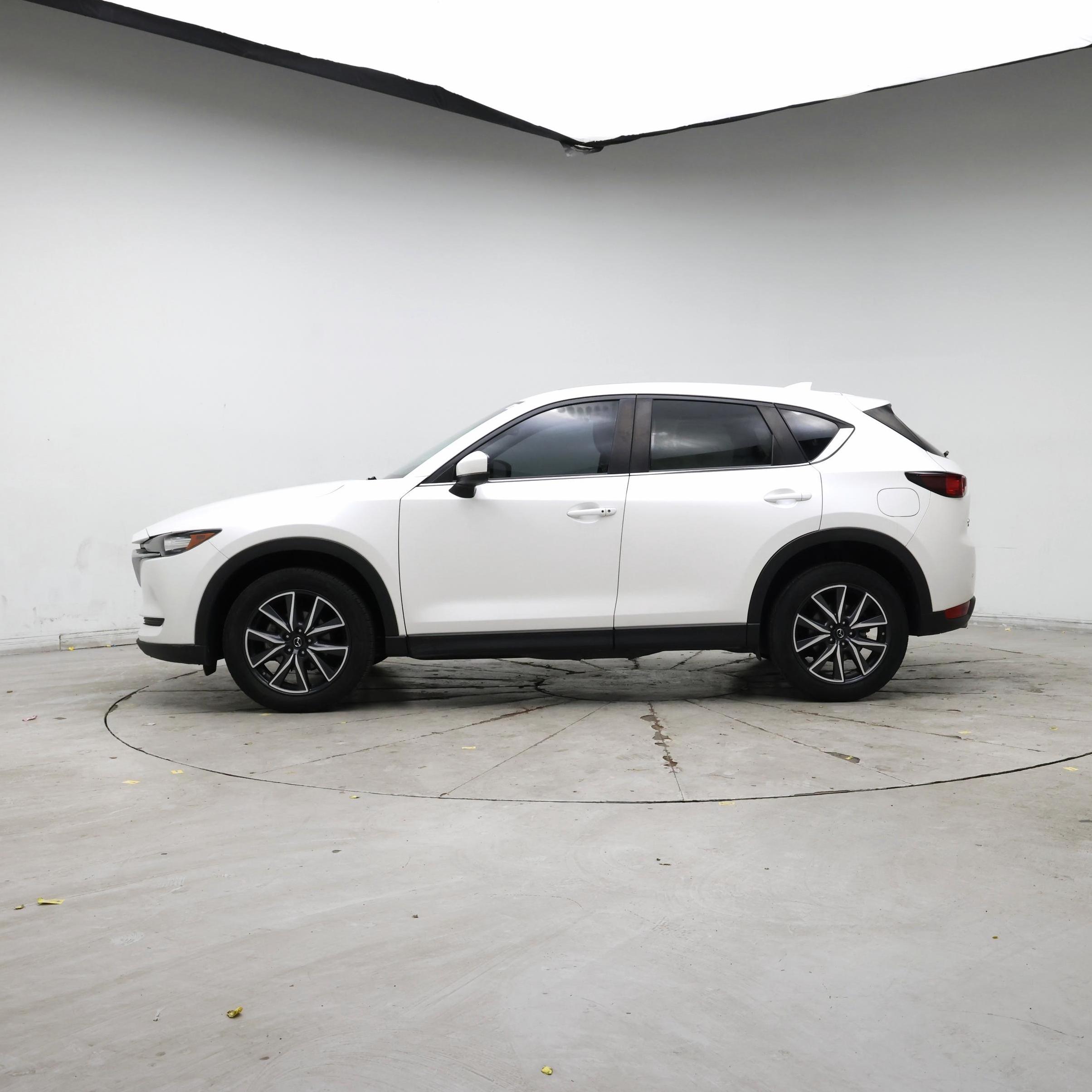 Thumbnail: 2018 Mazda CX-5 - 3