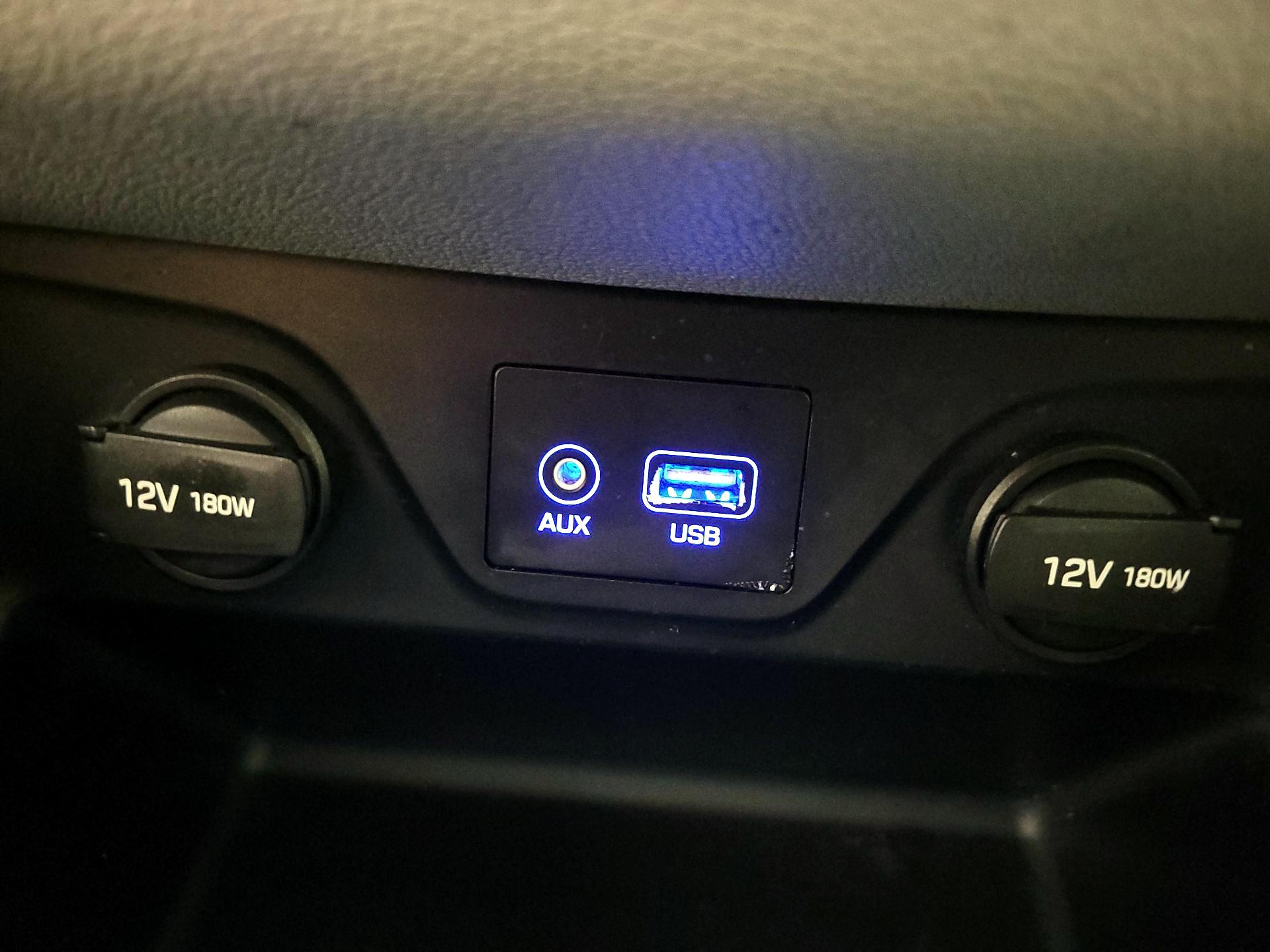 Thumbnail: 2016 Hyundai Tucson - 18