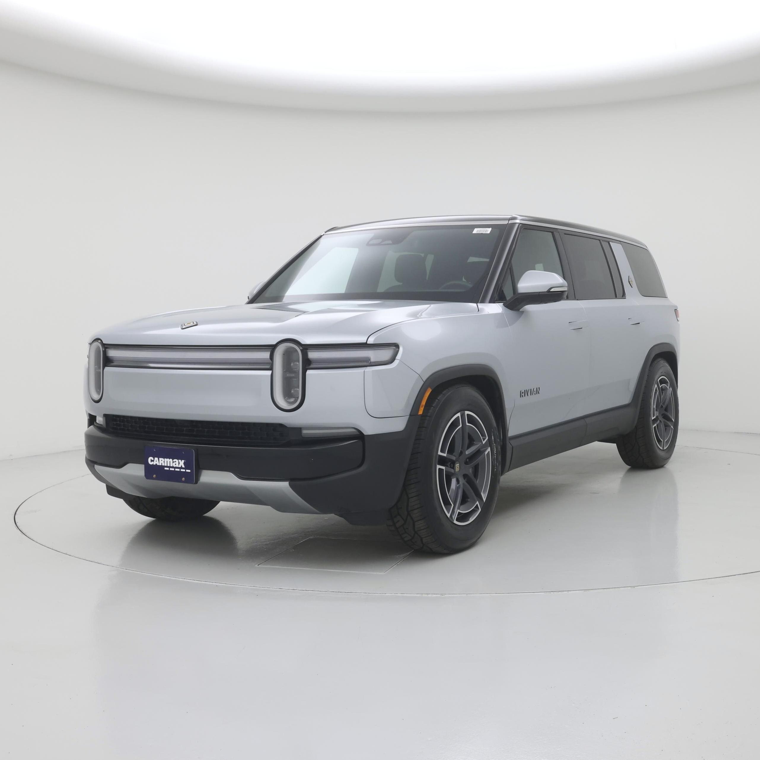 Thumbnail: 2025 Rivian R1S - 4