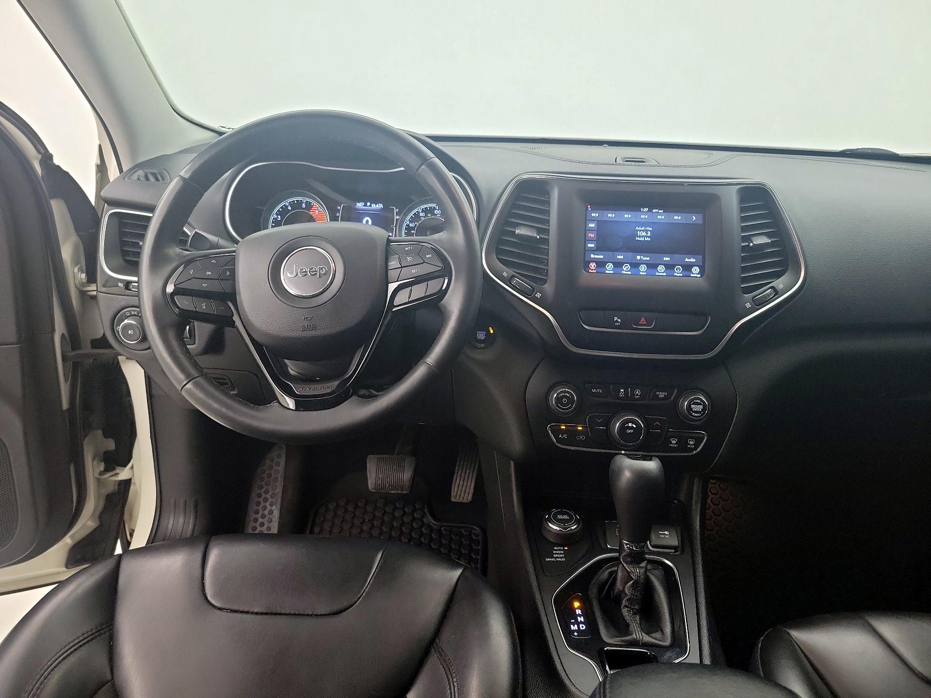 Thumbnail: 2019 Jeep Cherokee - 9