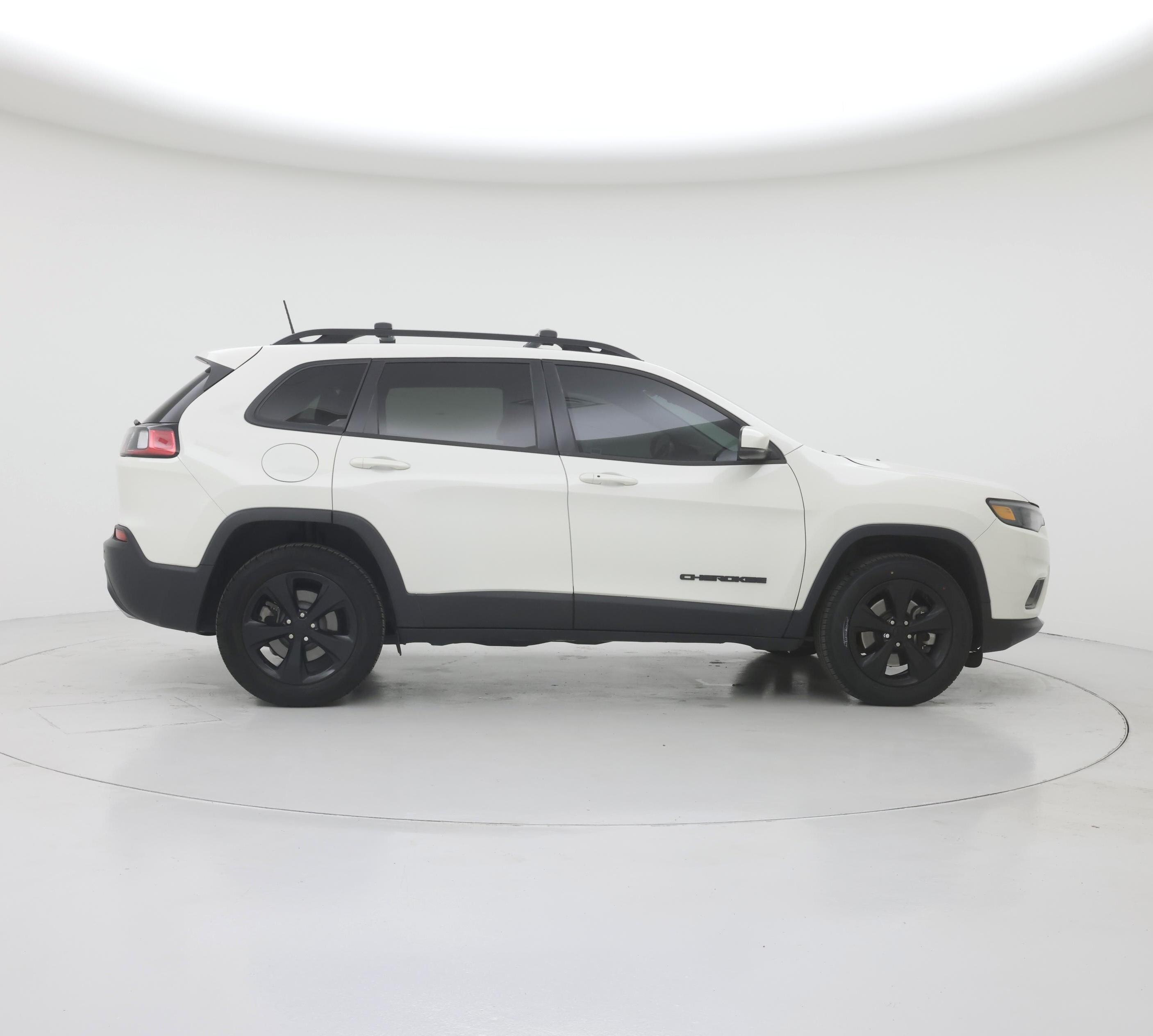 Thumbnail: 2019 Jeep Cherokee - 7