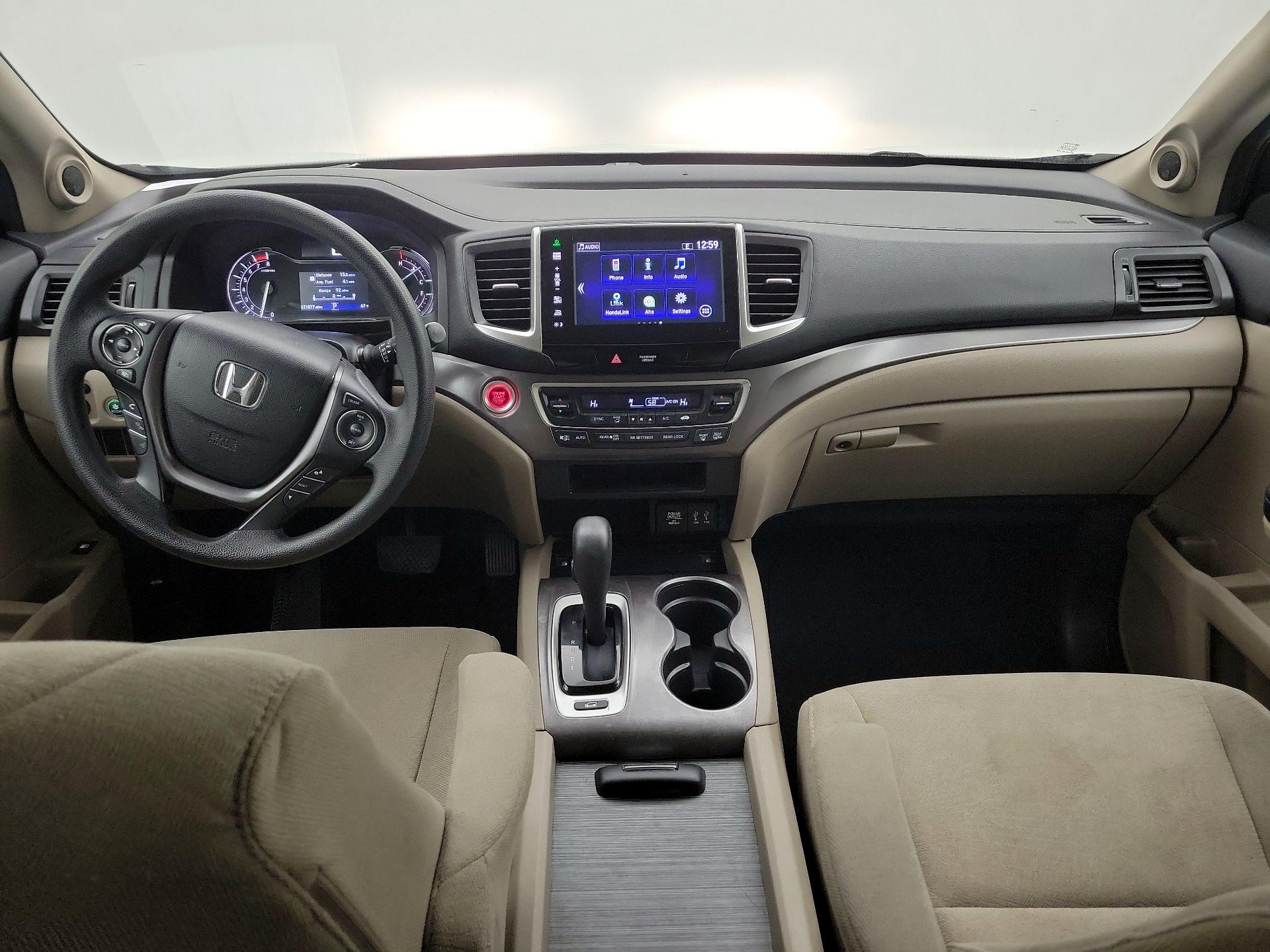 Thumbnail: 2016 Honda Pilot - 9