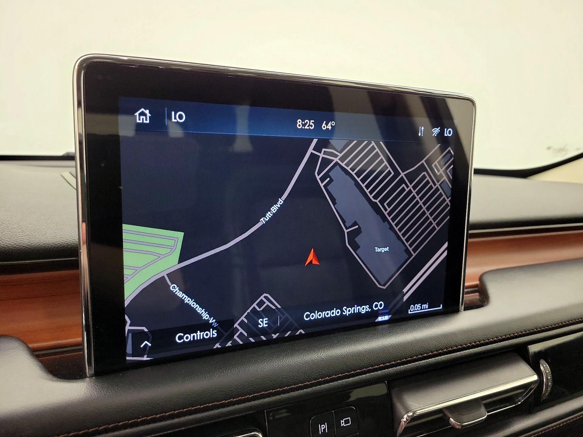 Thumbnail: 2020 Lincoln Aviator - 14