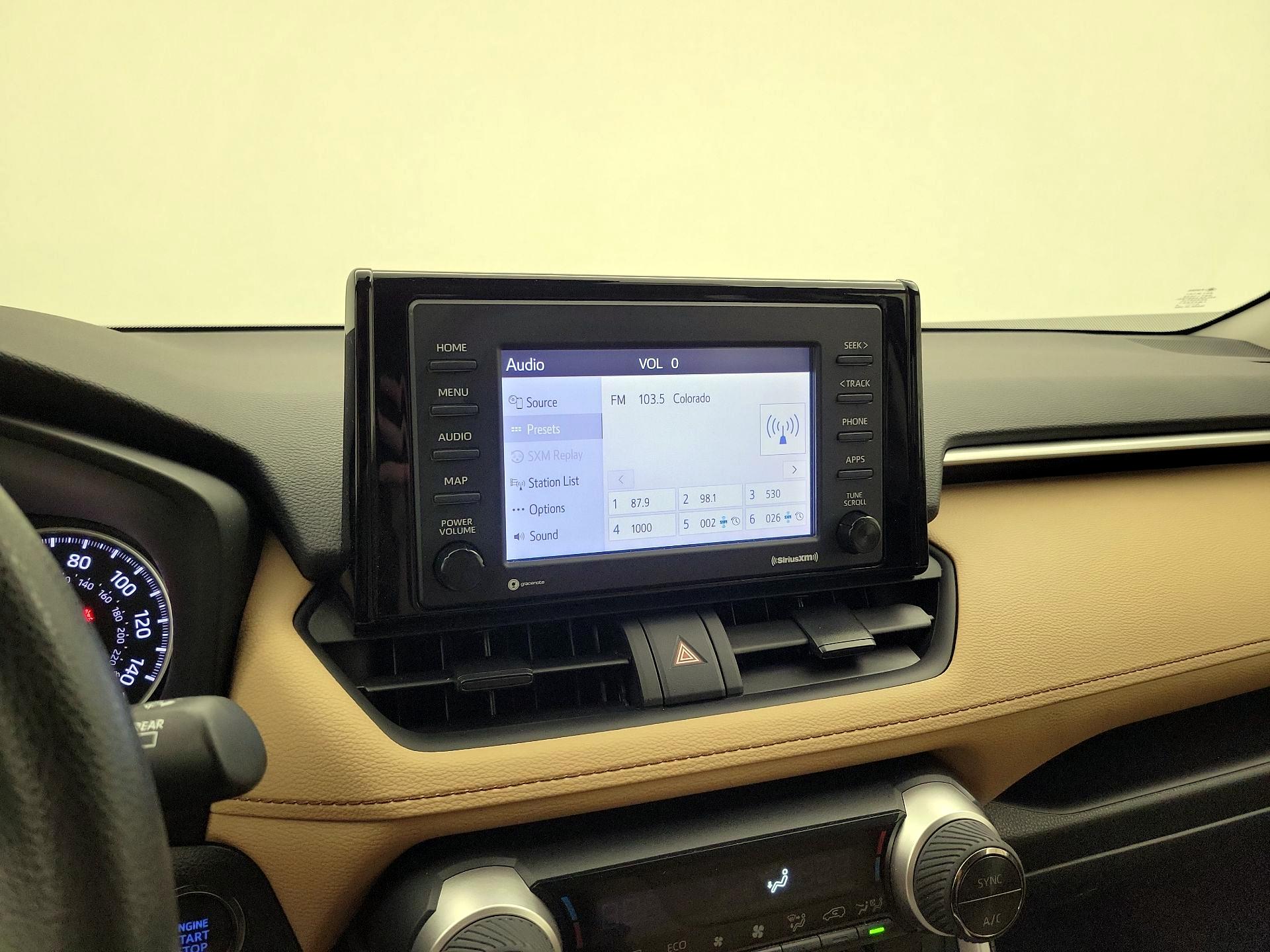 Thumbnail: 2022 Toyota RAV4 - 15