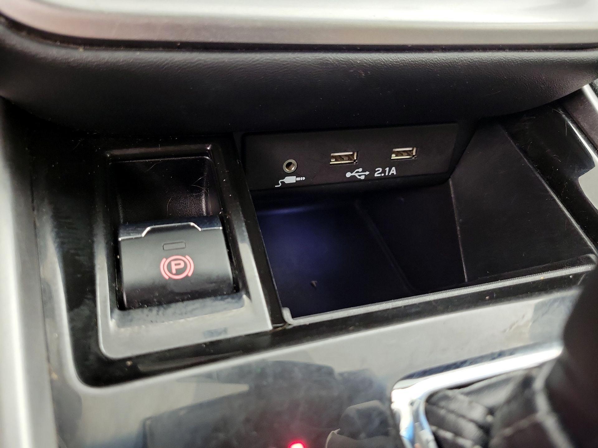 Thumbnail: 2021 Subaru Outback - 18