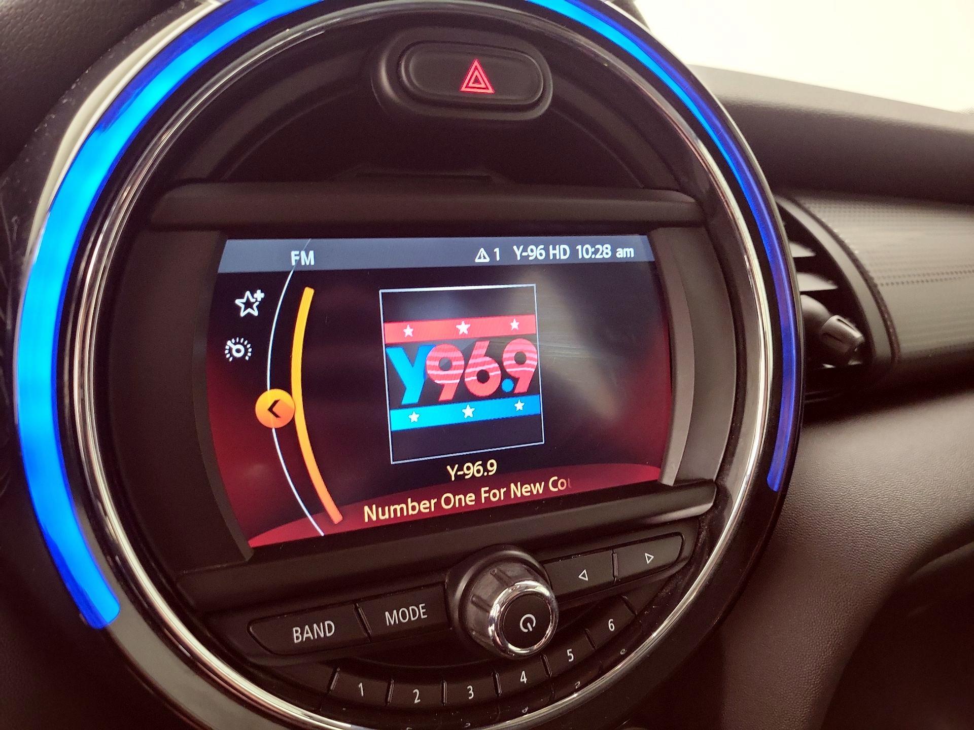 Thumbnail: 2019 MINI Cooper Hardtop - 15