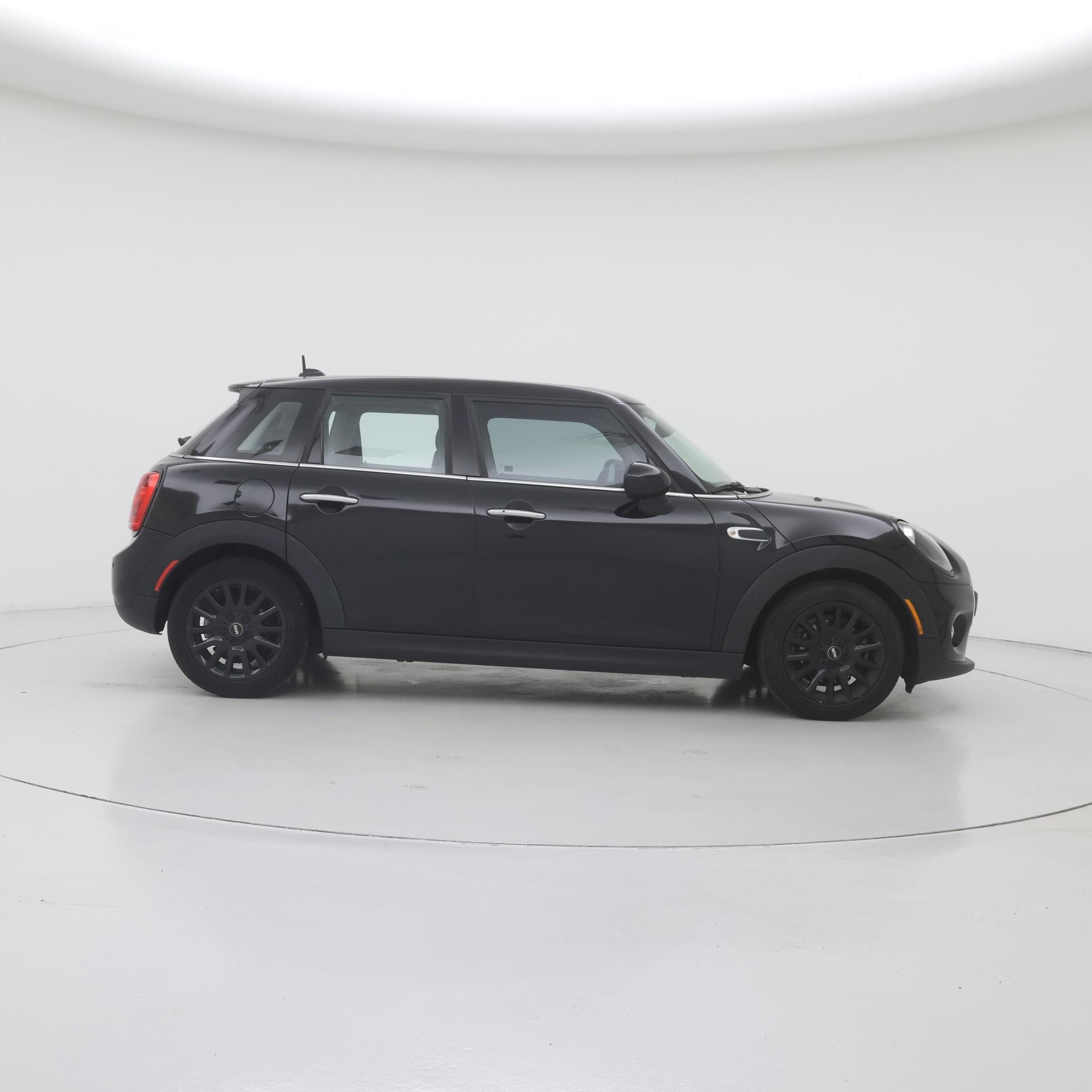 Thumbnail: 2019 MINI Cooper Hardtop - 7