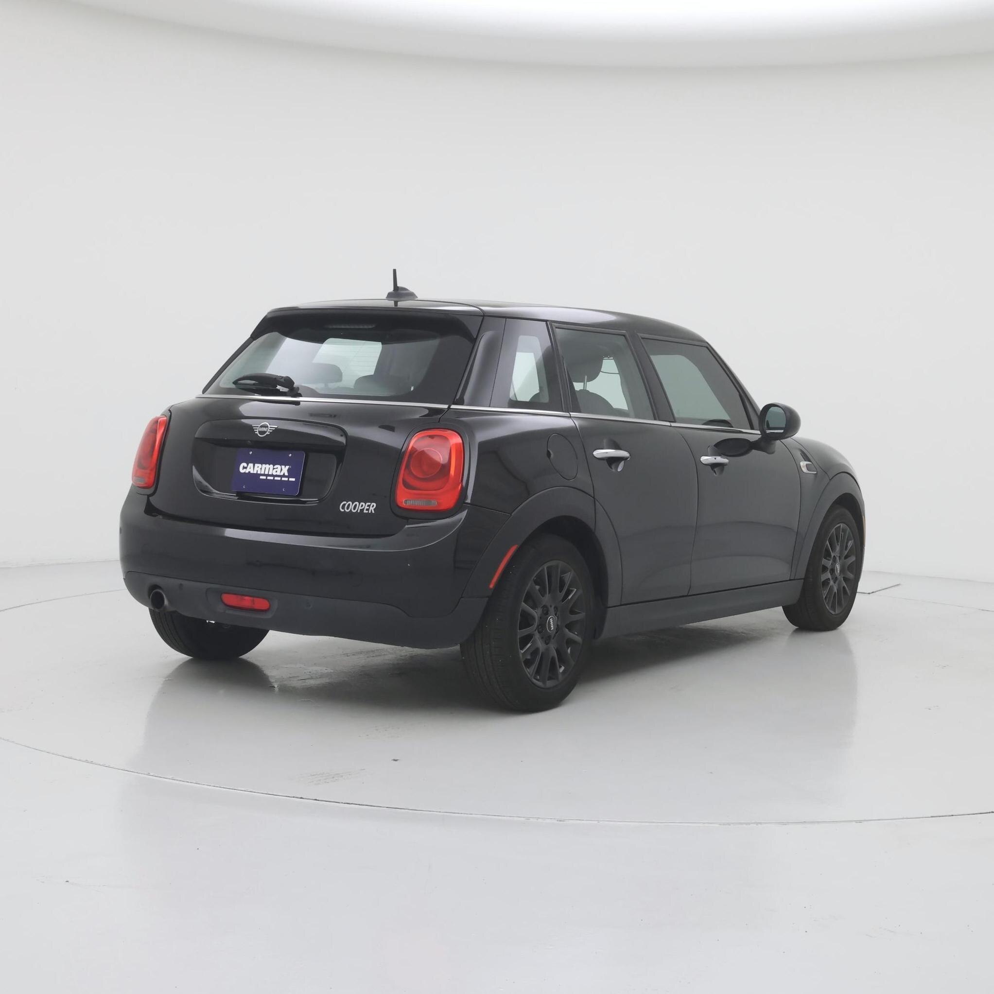 Thumbnail: 2019 MINI Cooper Hardtop - 8