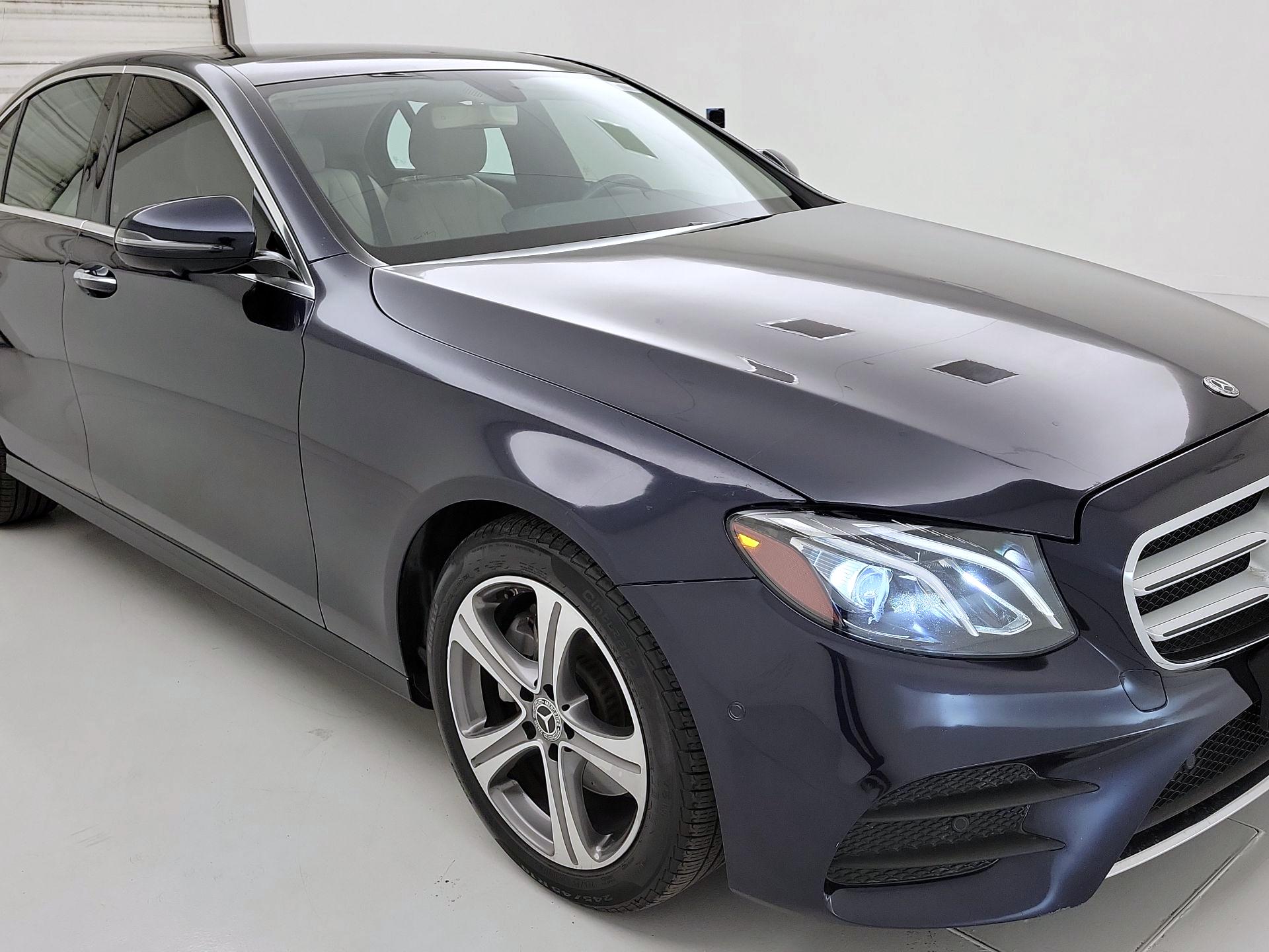 Thumbnail: 2019 Mercedes-Benz E-Class - 1