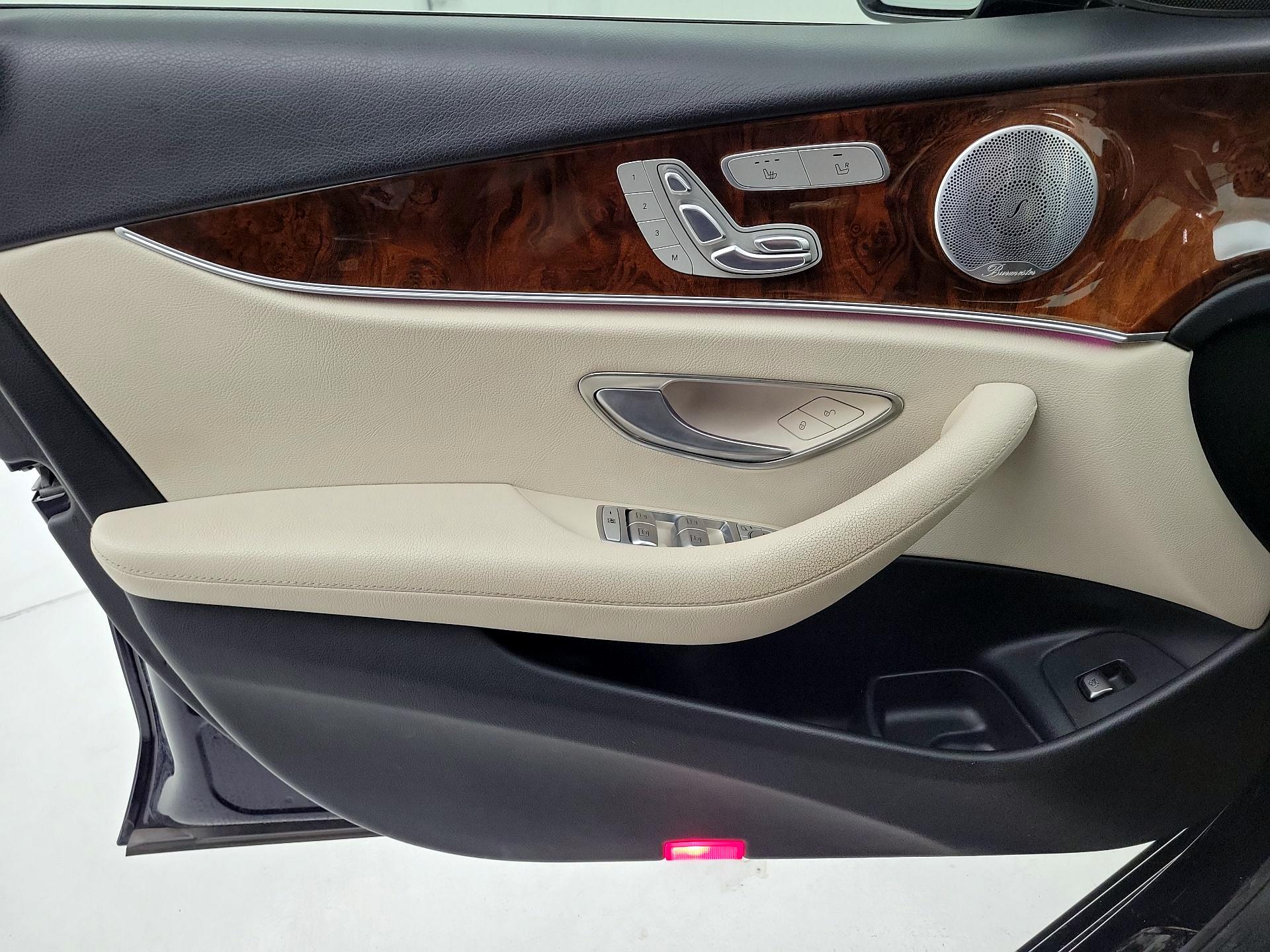 Thumbnail: 2019 Mercedes-Benz E-Class - 10