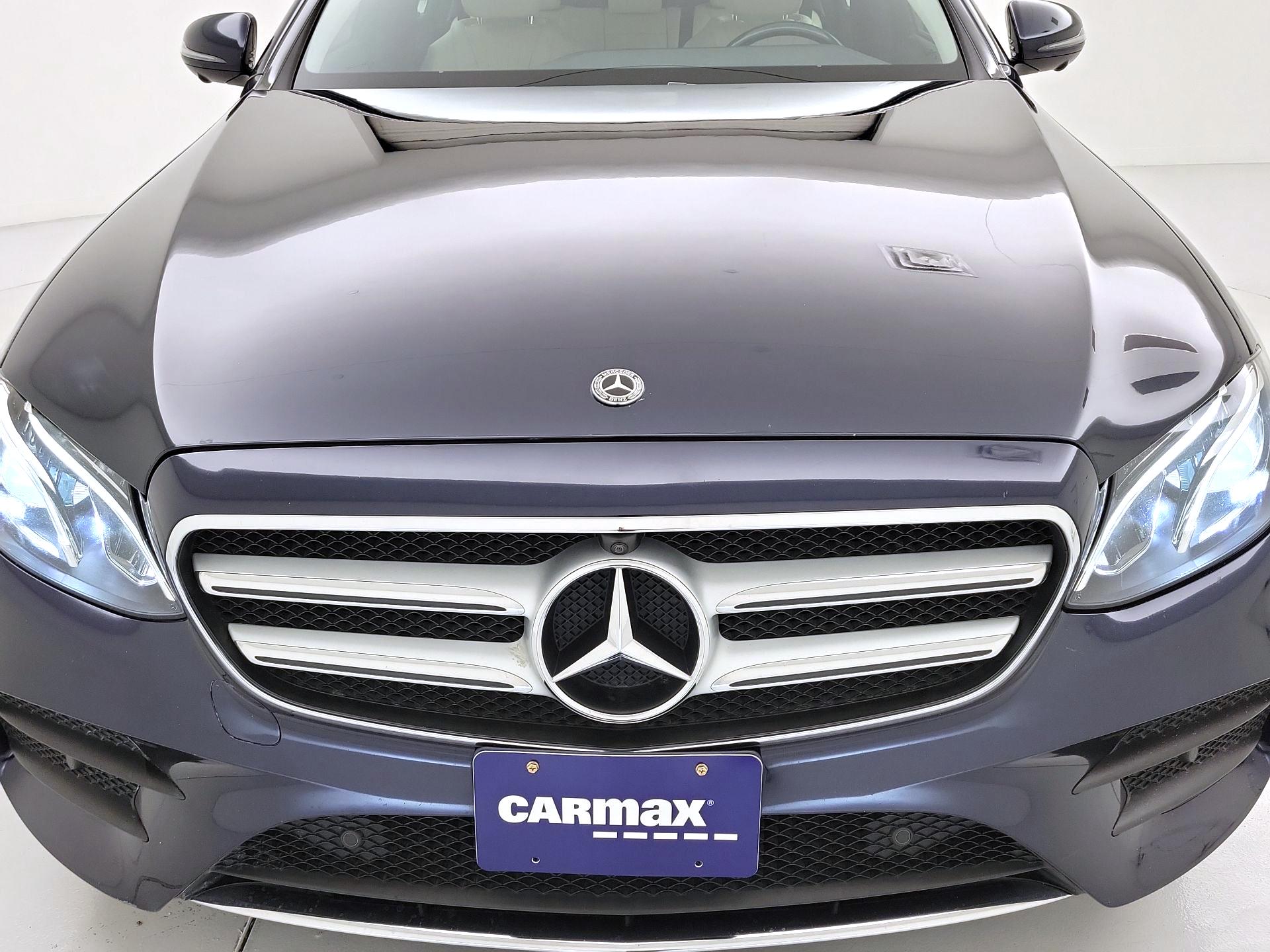 Thumbnail: 2019 Mercedes-Benz E-Class - 2