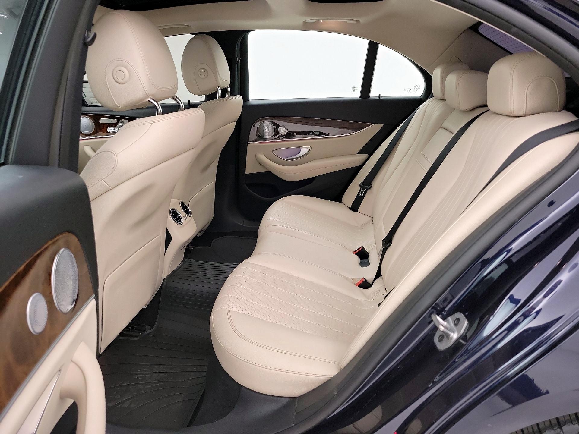 Thumbnail: 2019 Mercedes-Benz E-Class - 19