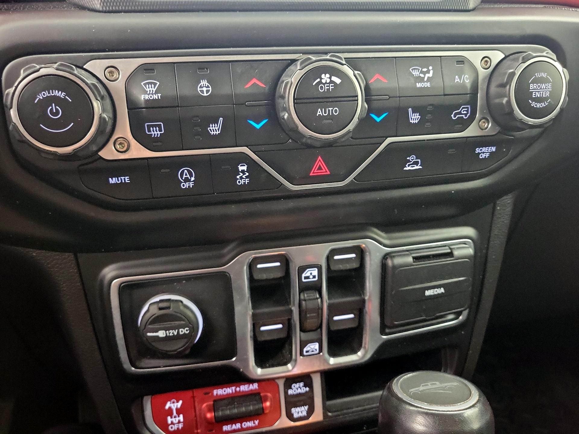 Thumbnail: 2022 Jeep Gladiator - 17