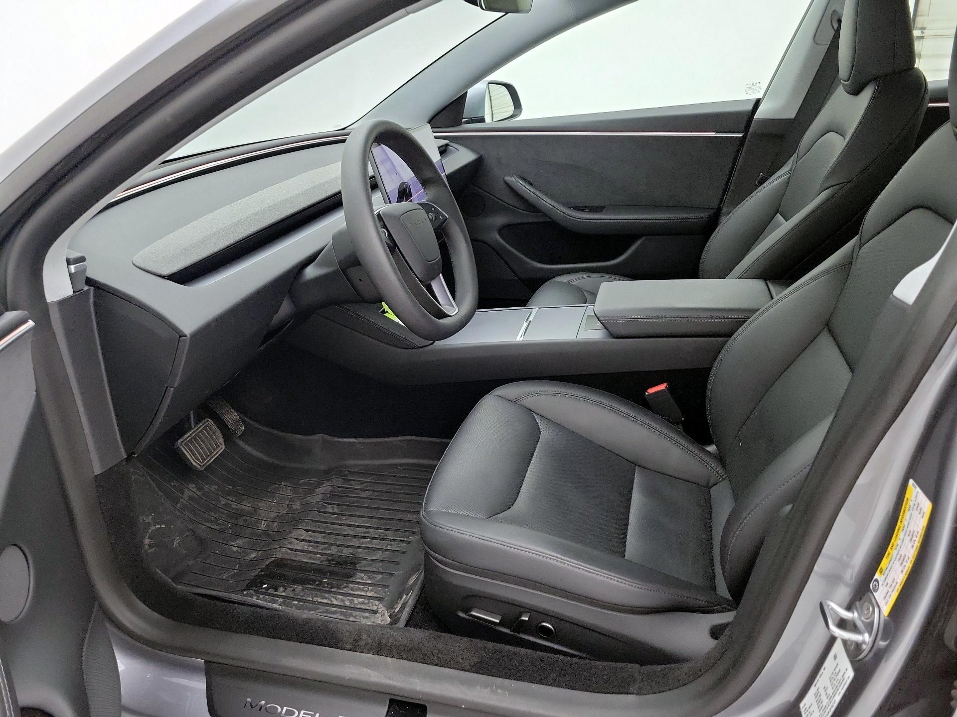 Thumbnail: 2025 Tesla Model 3 - 11