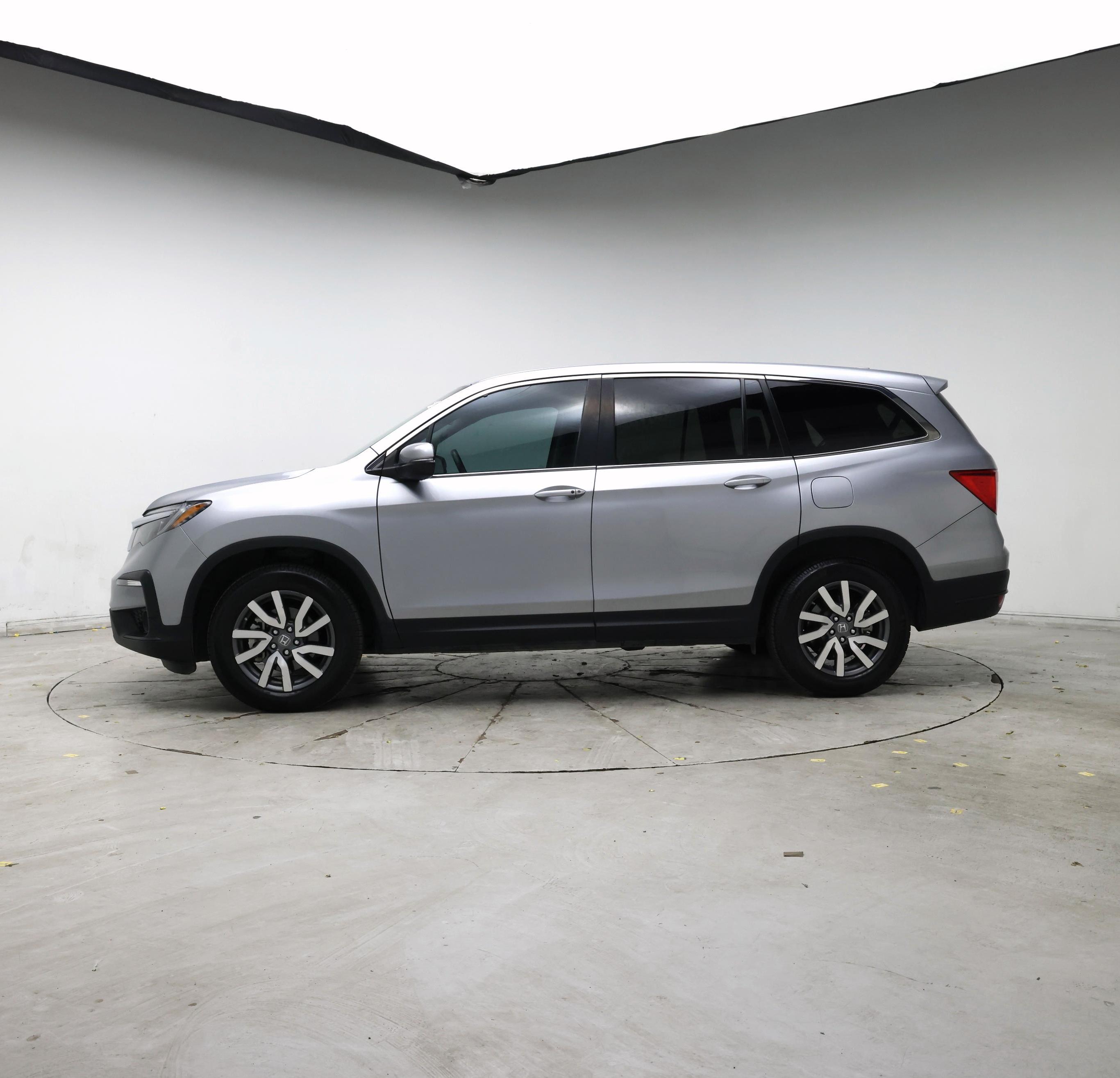 Thumbnail: 2020 Honda Pilot - 3