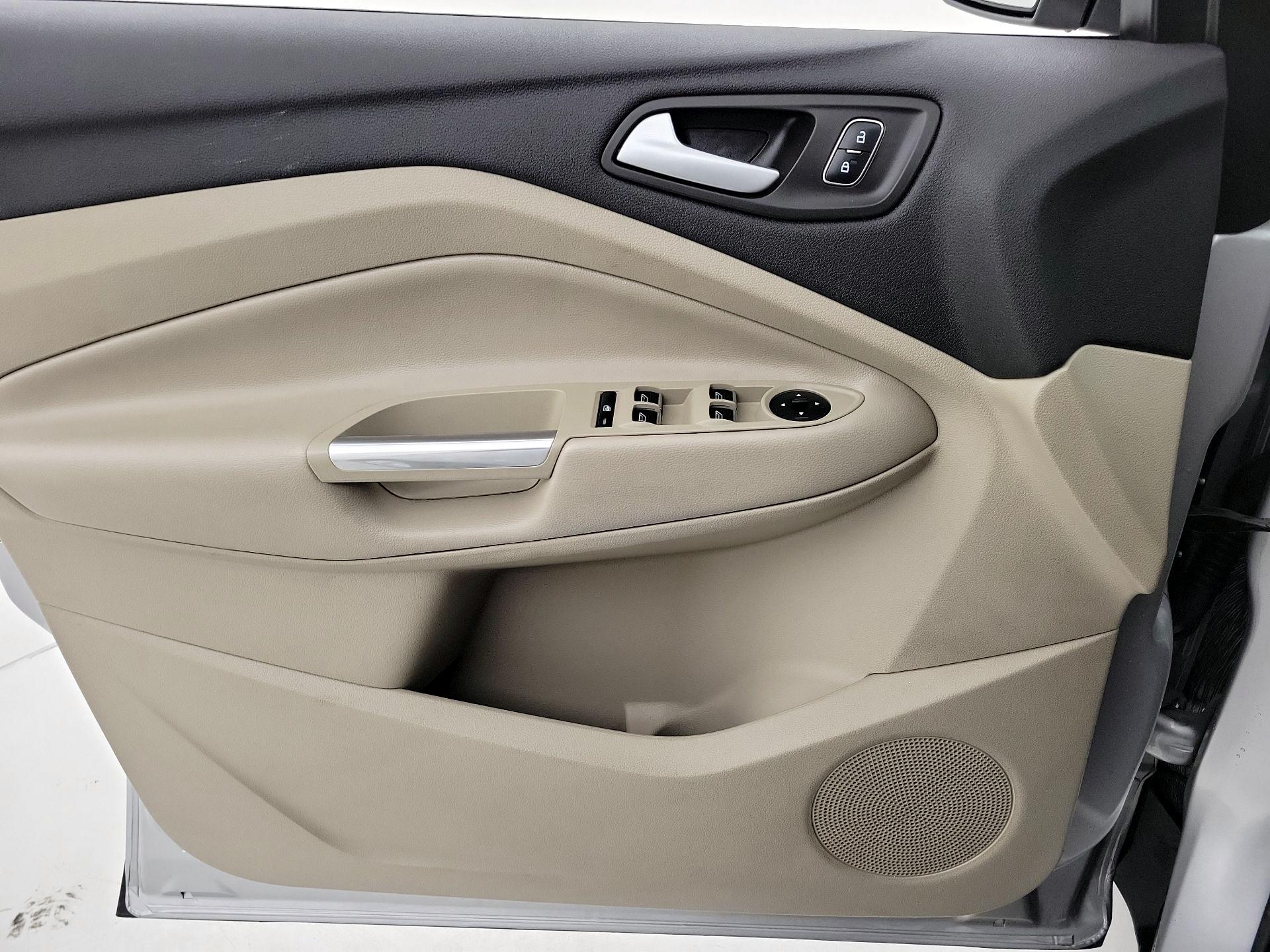 Thumbnail: 2019 Ford Escape - 12