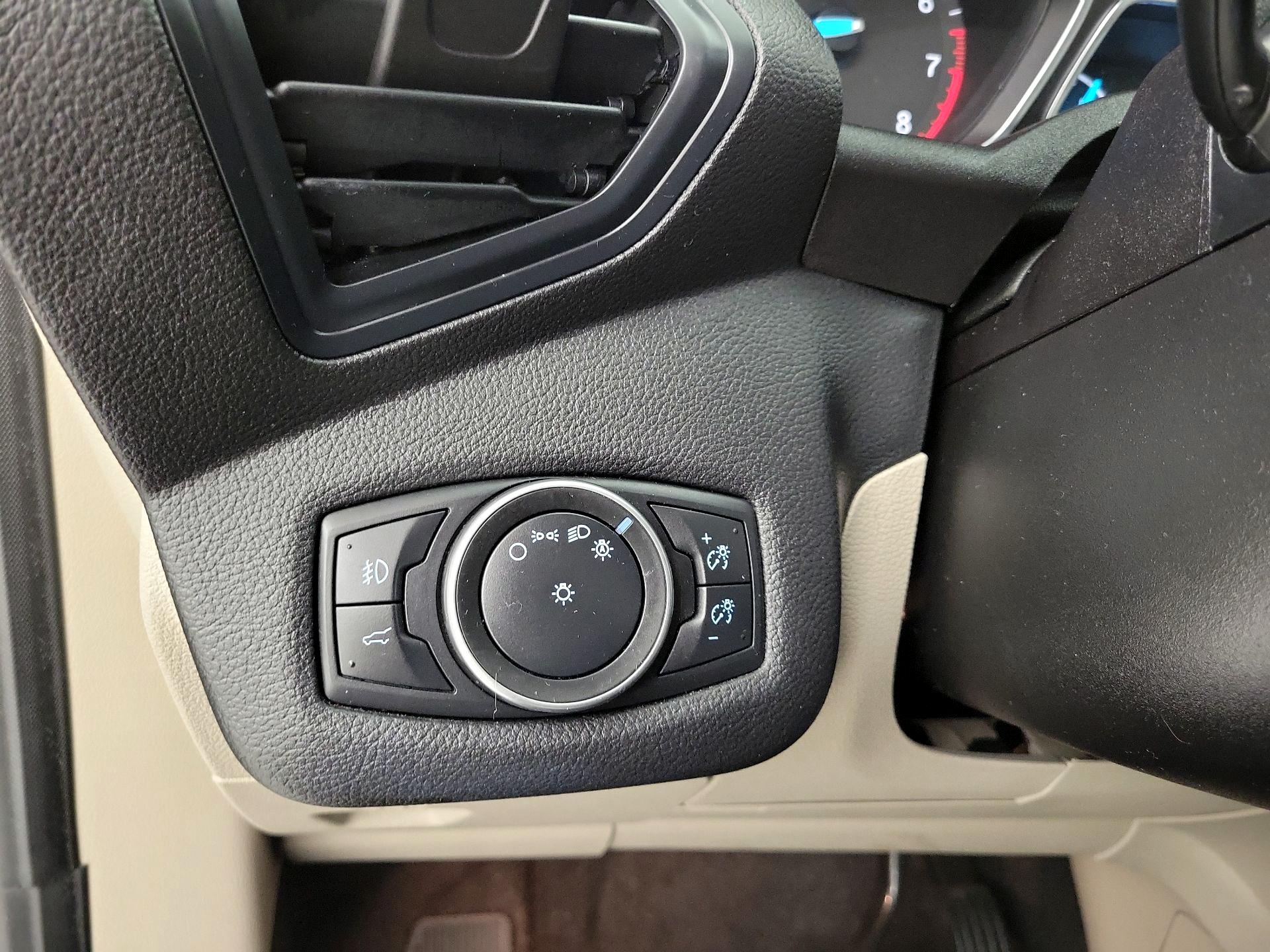 Thumbnail: 2019 Ford Escape - 13