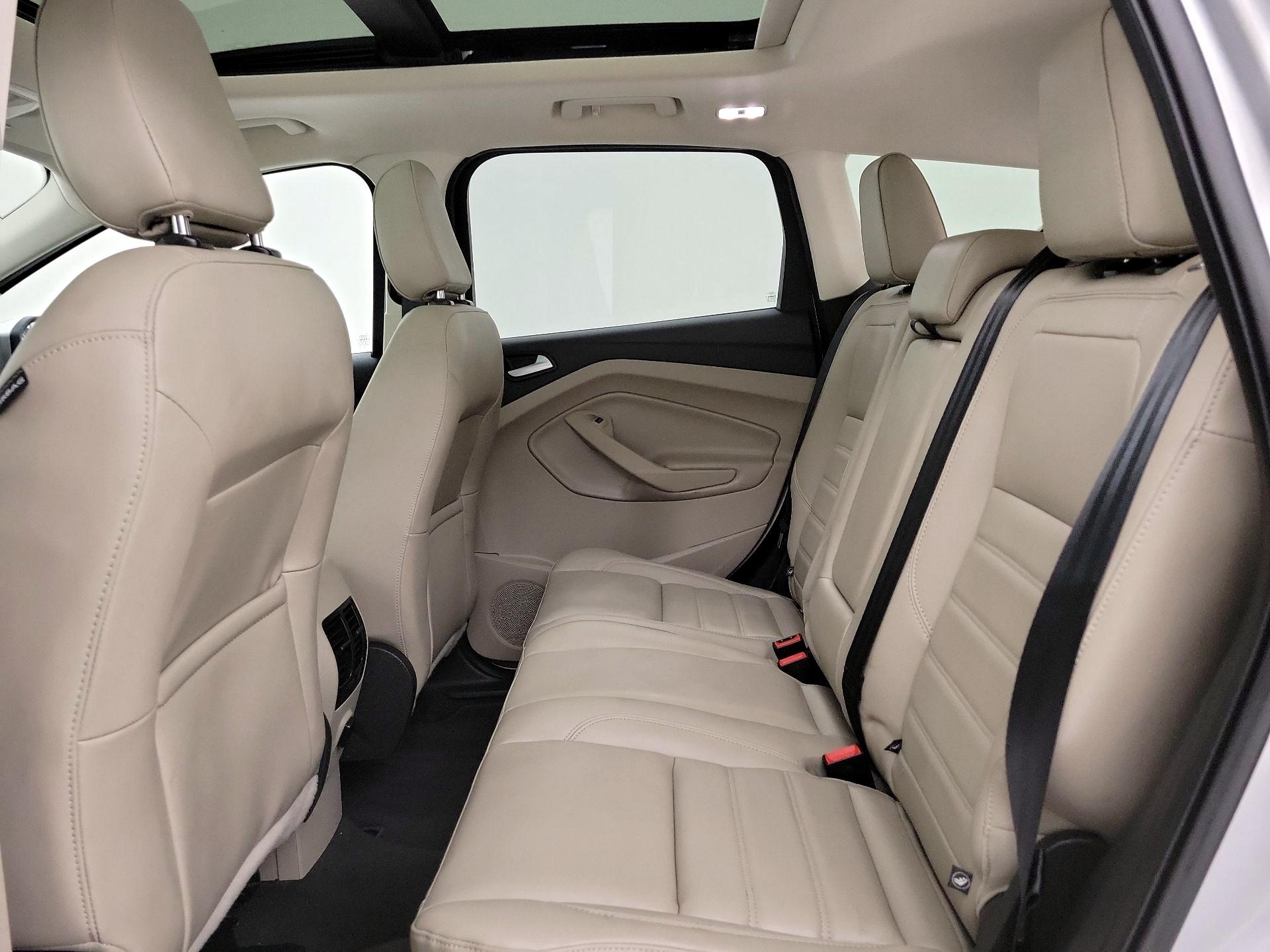 Thumbnail: 2019 Ford Escape - 20