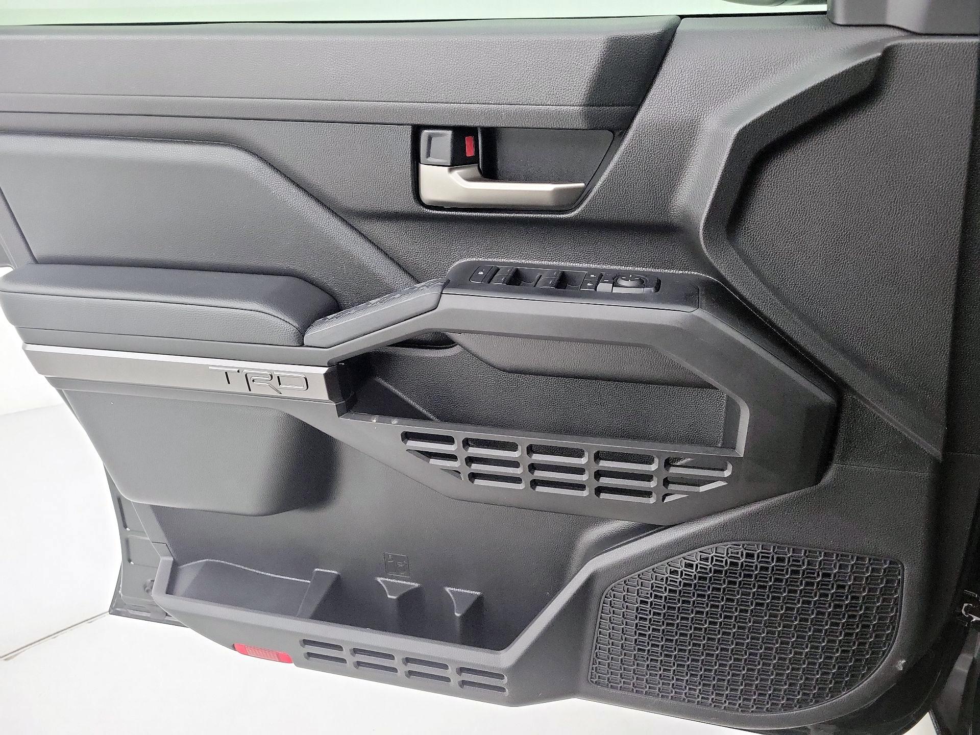 Thumbnail: 2025 Toyota Tacoma - 12