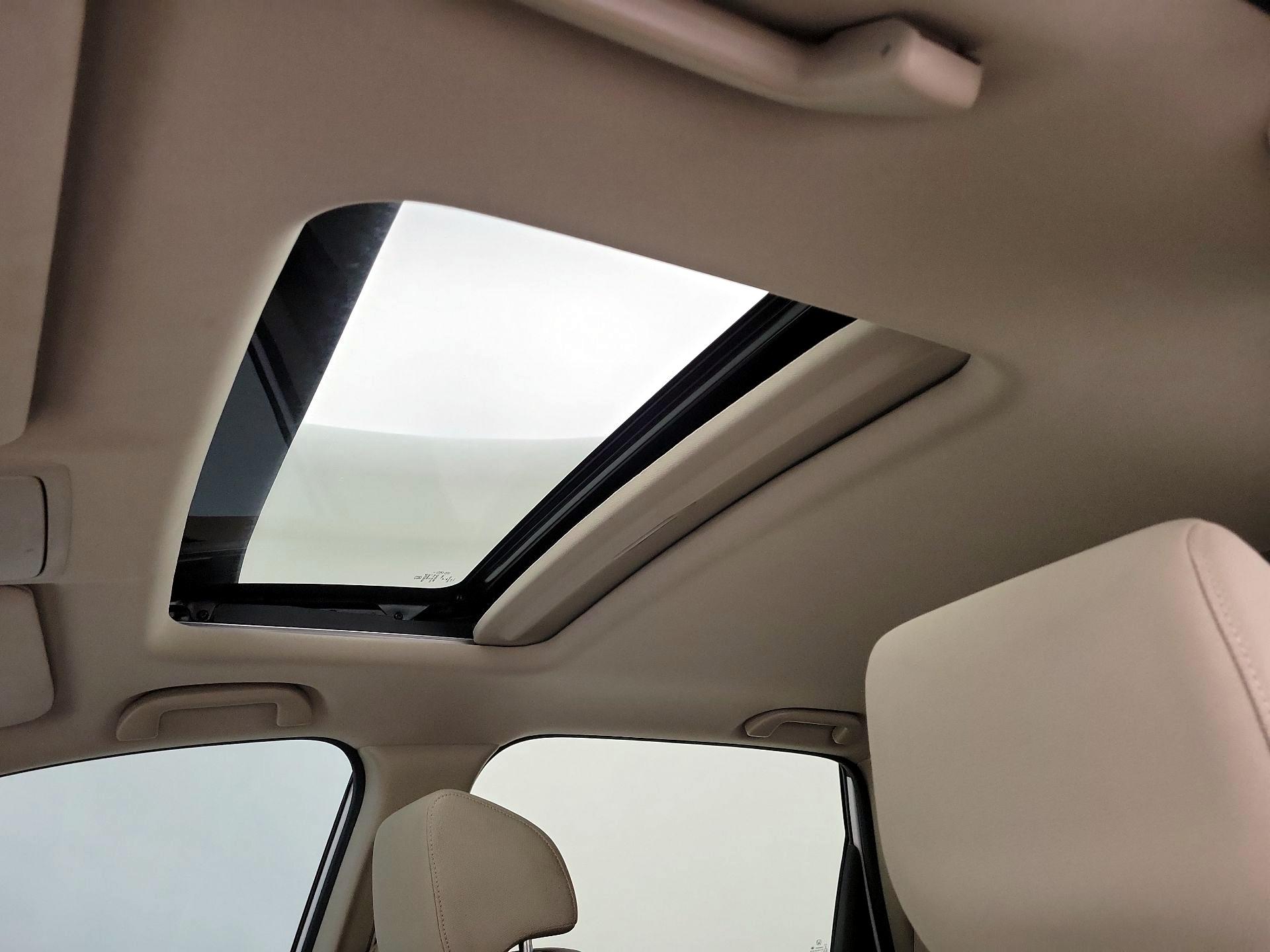 Thumbnail: 2019 Honda CR-V - 19