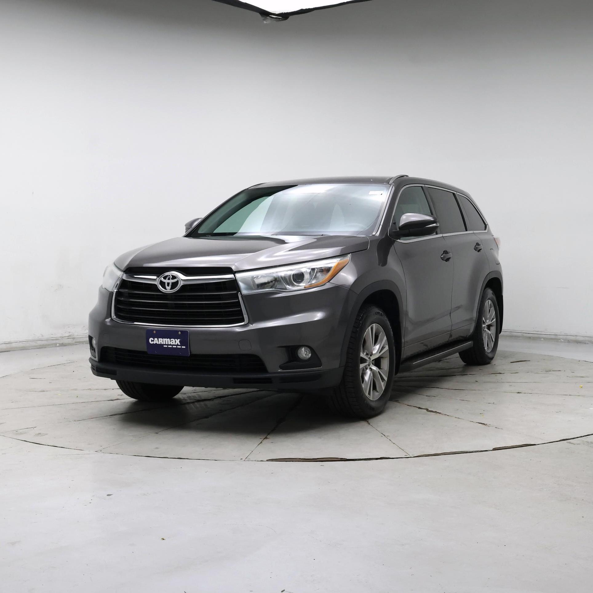 Thumbnail: 2016 Toyota Highlander - 4