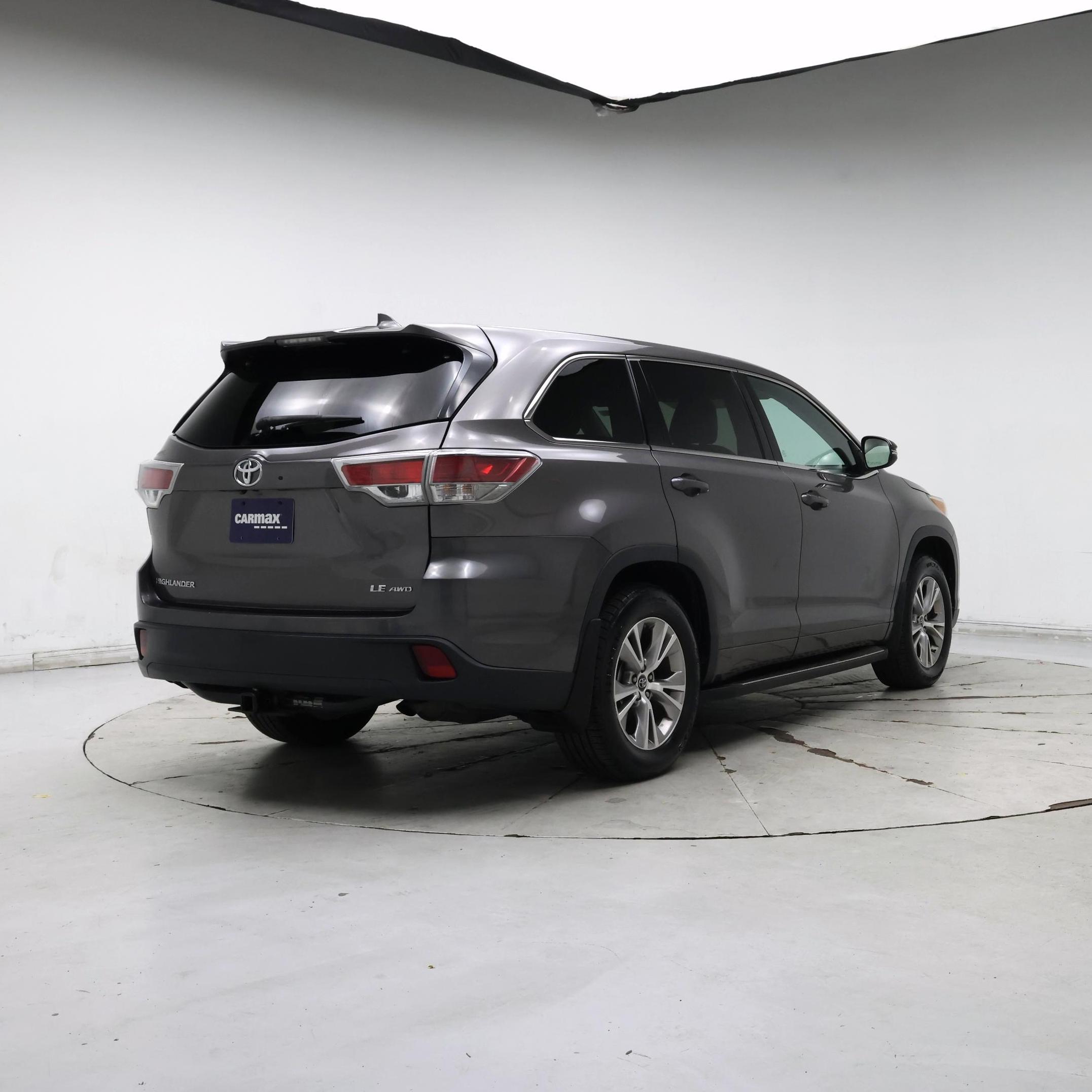 Thumbnail: 2016 Toyota Highlander - 8