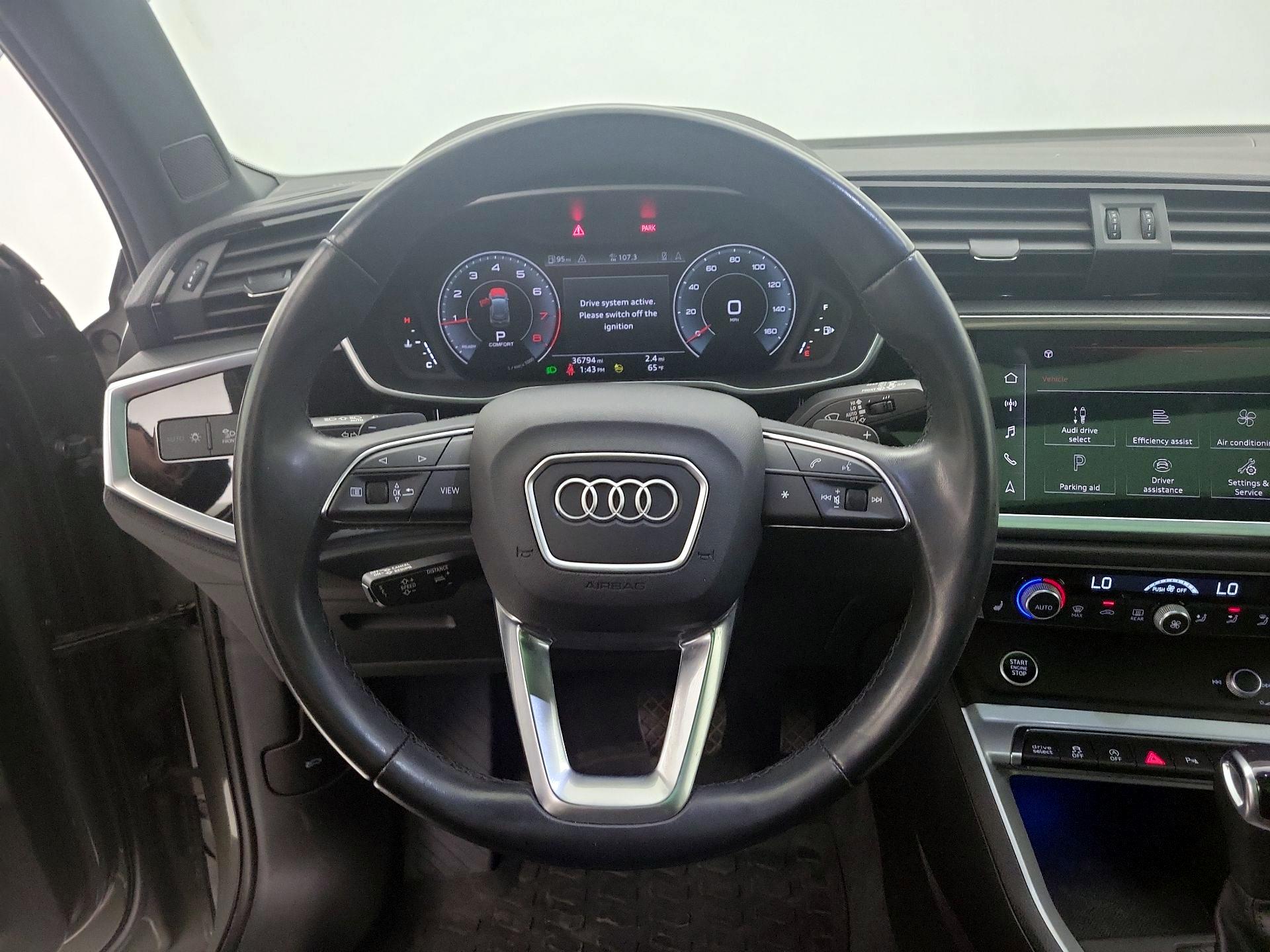 Thumbnail: 2022 Audi Q3 - 10