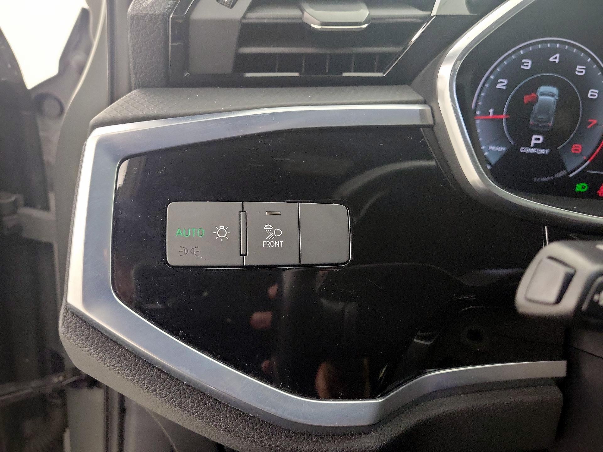 Thumbnail: 2022 Audi Q3 - 13