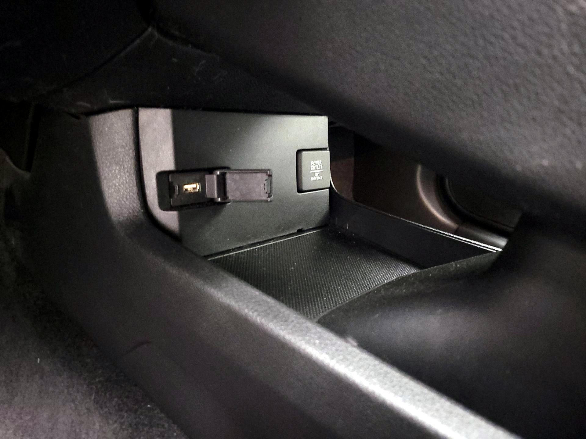 Thumbnail: 2018 Honda Civic - 18