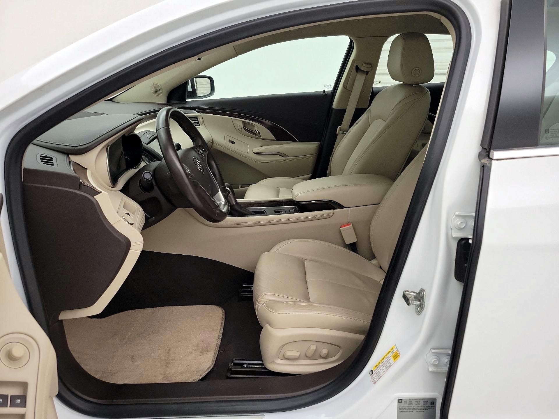 Thumbnail: 2016 Buick LaCrosse - 11