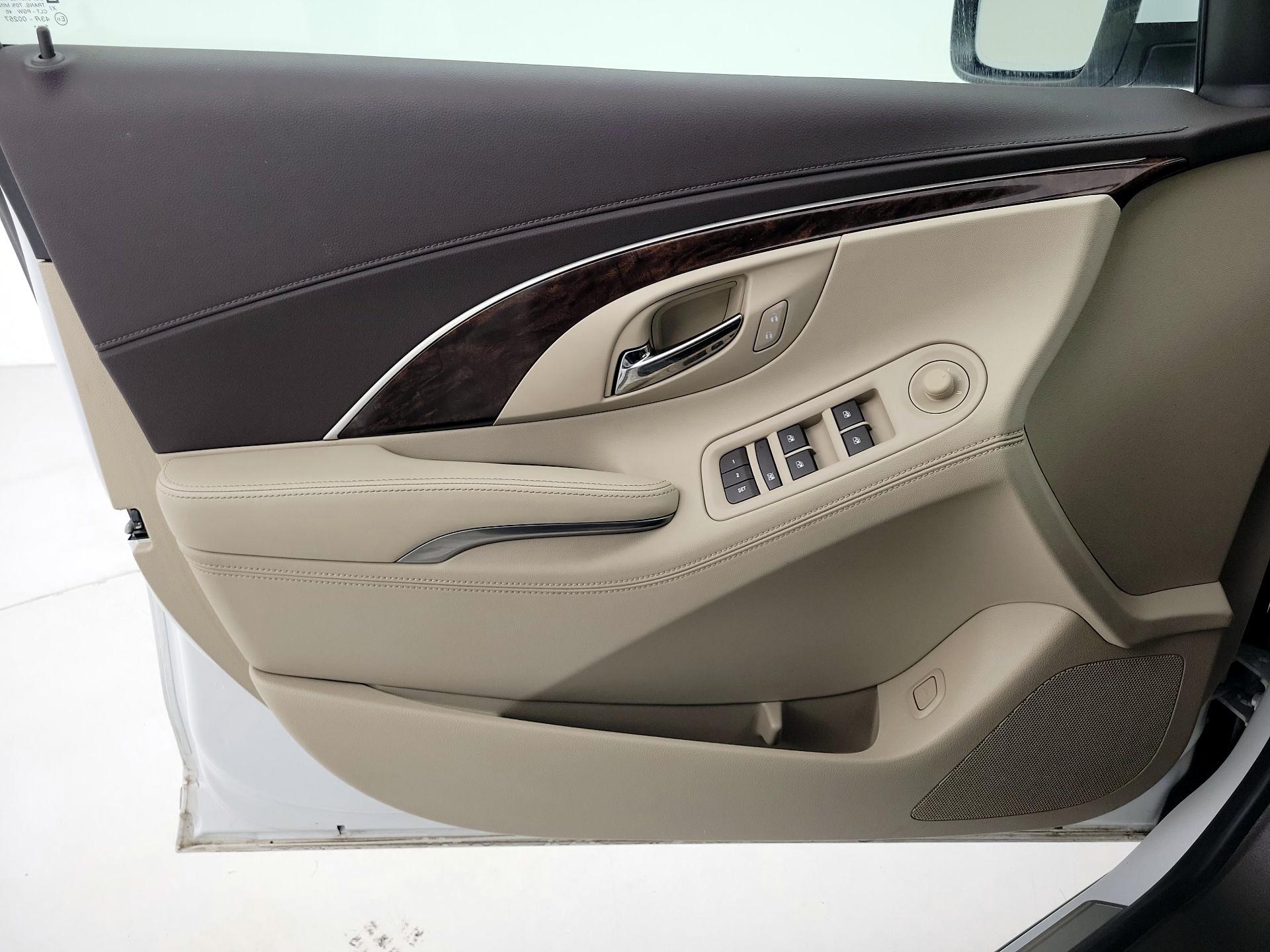 Thumbnail: 2016 Buick LaCrosse - 12