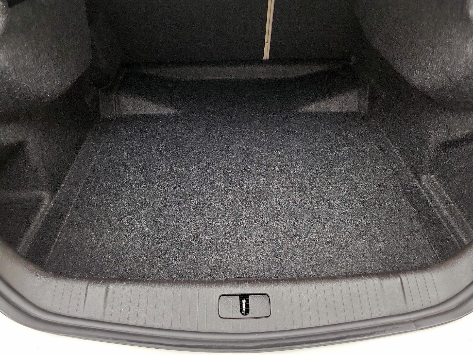 Thumbnail: 2016 Buick LaCrosse - 20