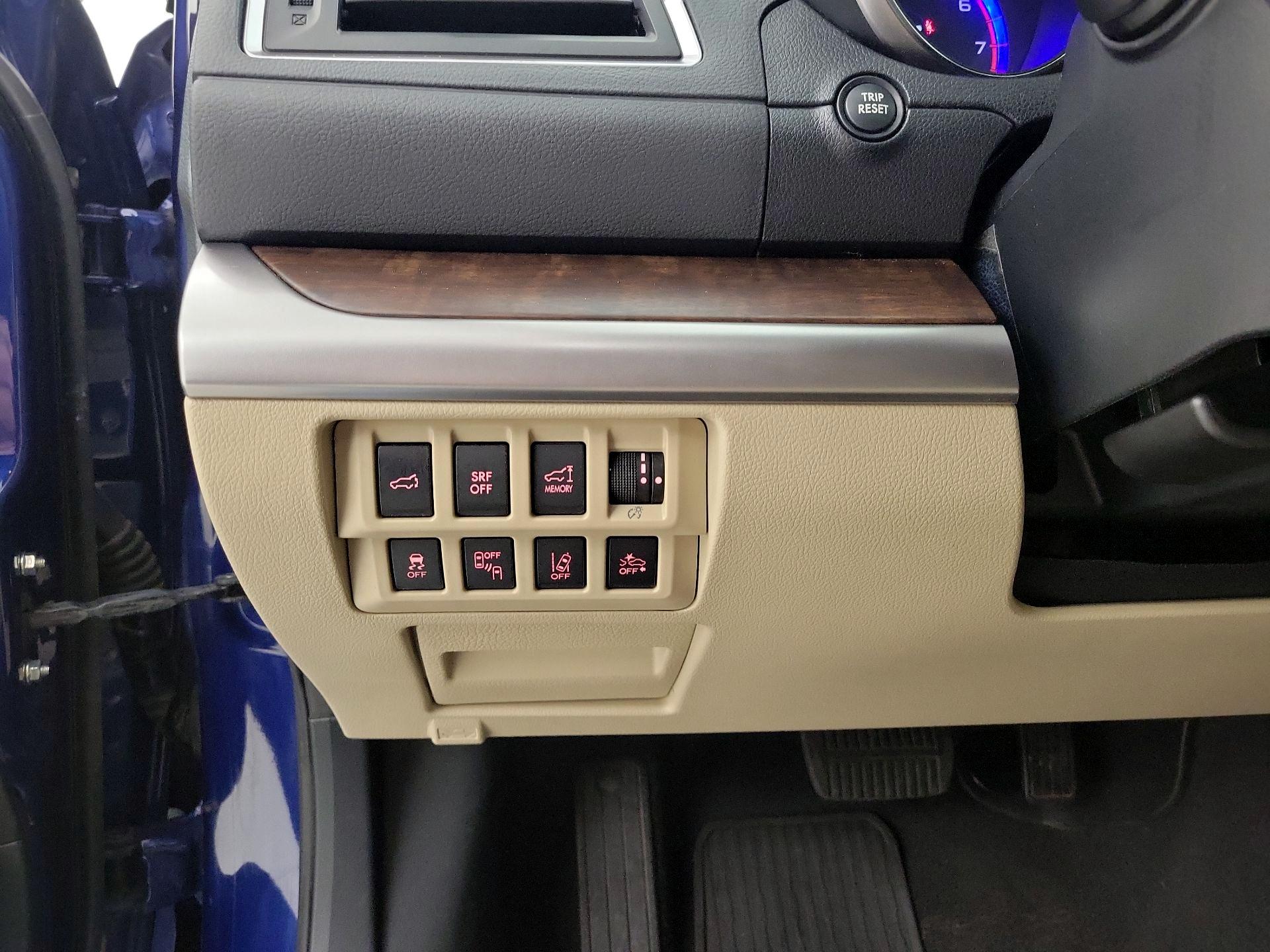 Thumbnail: 2015 Subaru Outback - 13