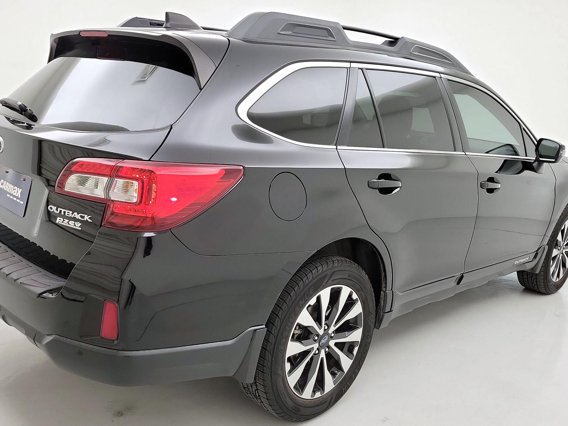 Thumbnail: 2017 Subaru Outback - 5