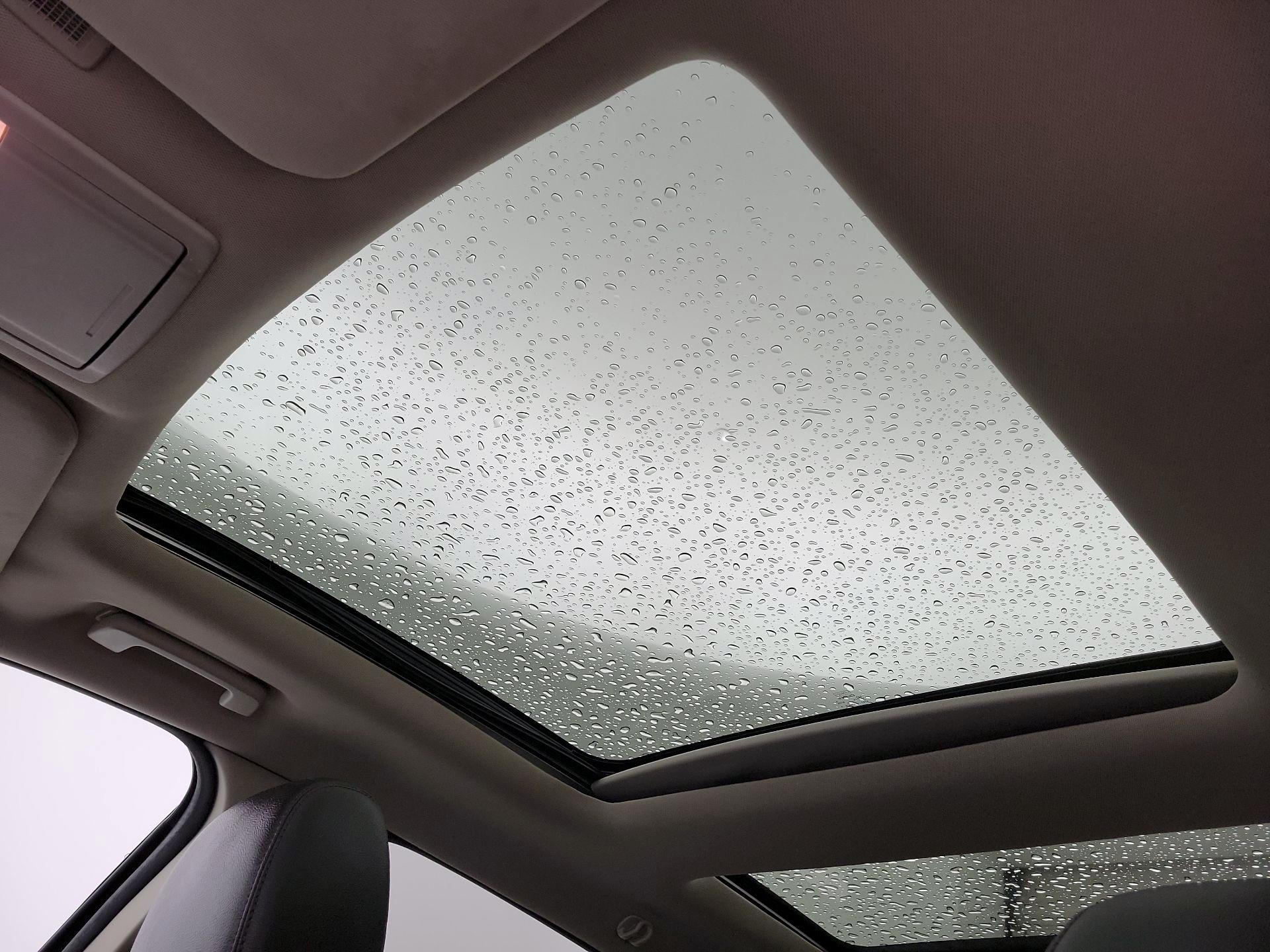 Thumbnail: 2014 Ford Edge - 20