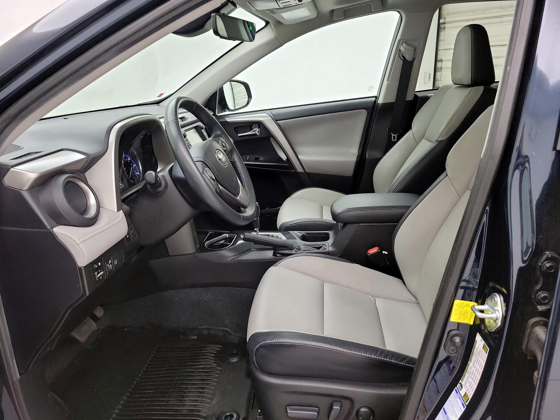 Thumbnail: 2017 Toyota RAV4 - 11