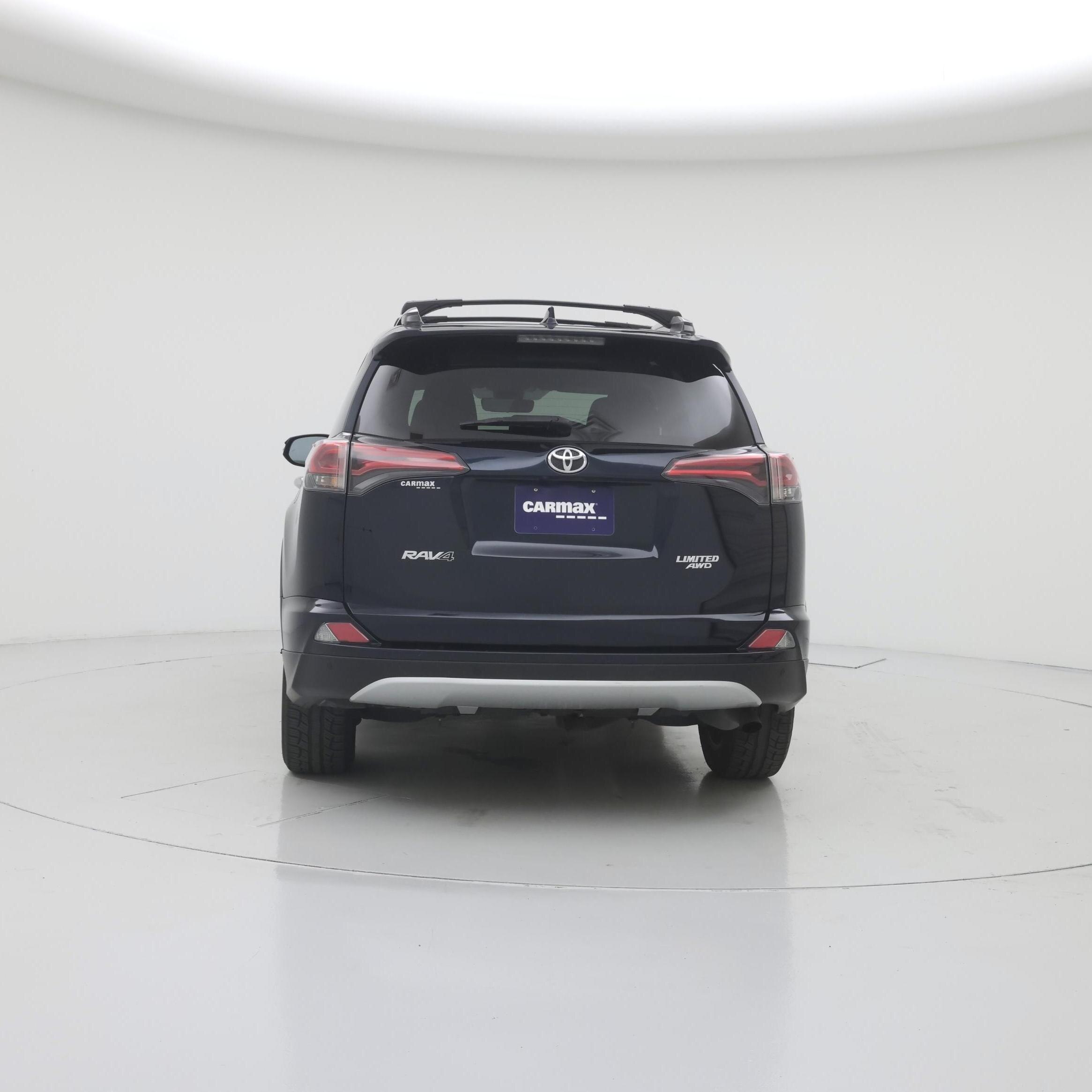 Thumbnail: 2017 Toyota RAV4 - 6