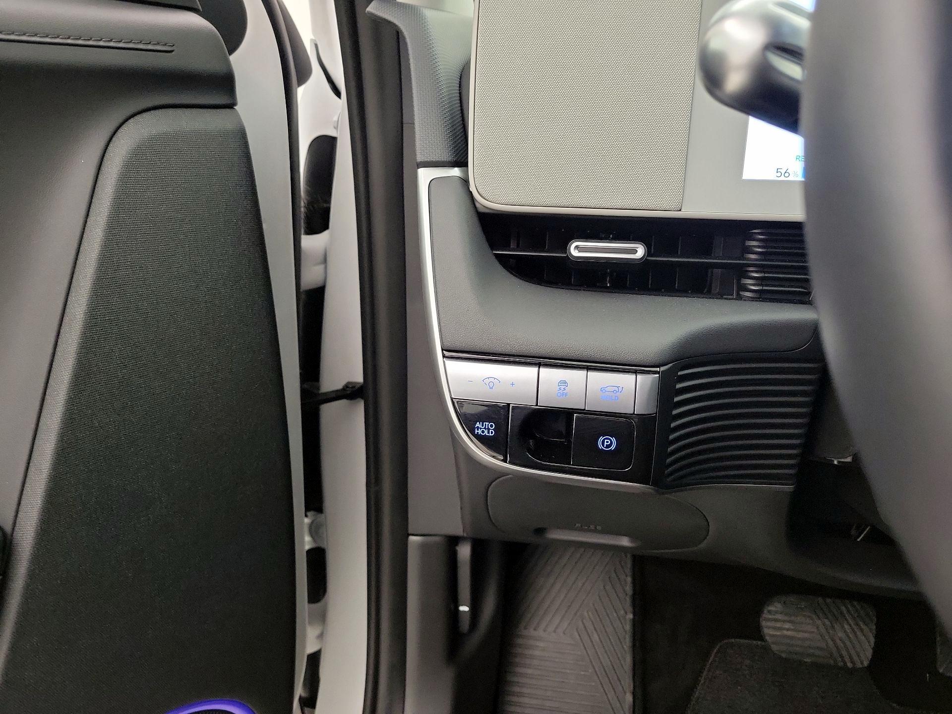 Thumbnail: 2024 Hyundai Ioniq 5 - 13