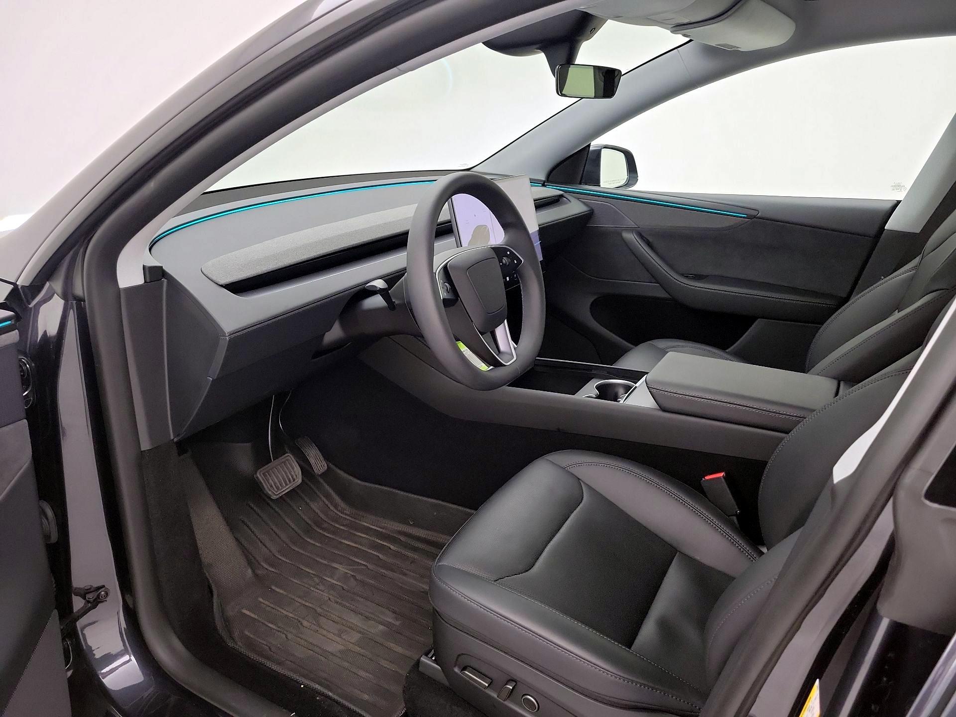 Thumbnail: 2026 Tesla Model Y - 11