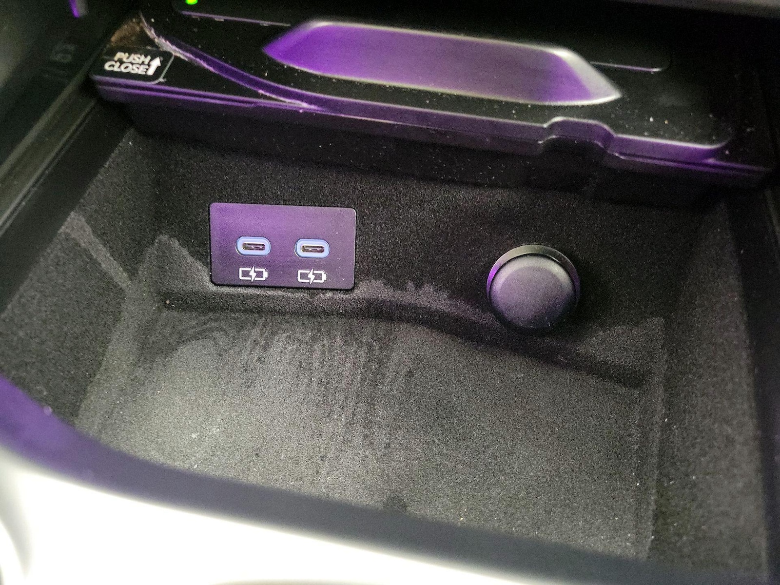 2025 Lexus NX PHEV 450h+ - Photo 20