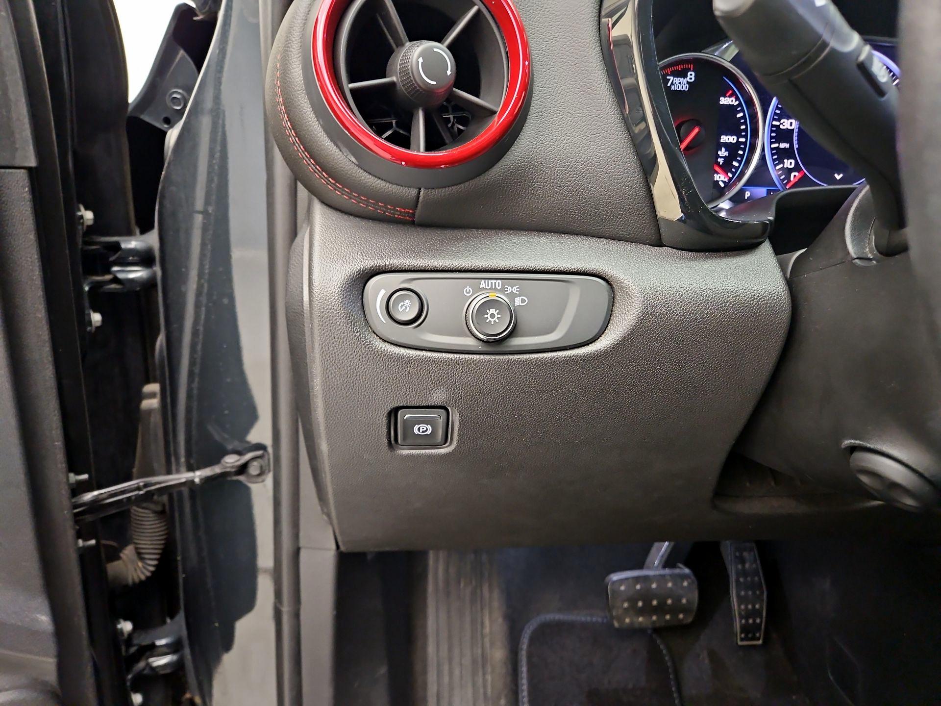 Thumbnail: 2019 Chevrolet Blazer - 13