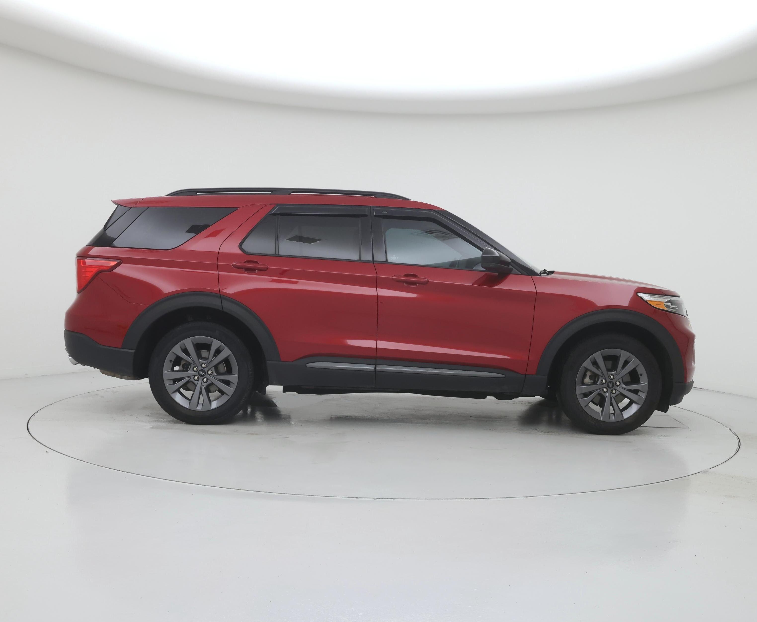 Thumbnail: 2023 Ford Explorer - 7